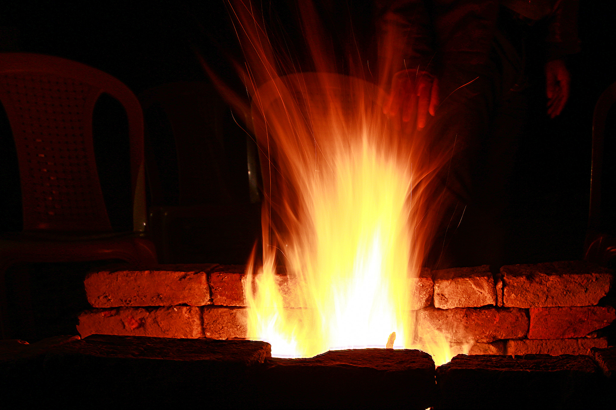 Canon EF-S 10-22mm F3.5-4.5 USM sample photo. Fire photography