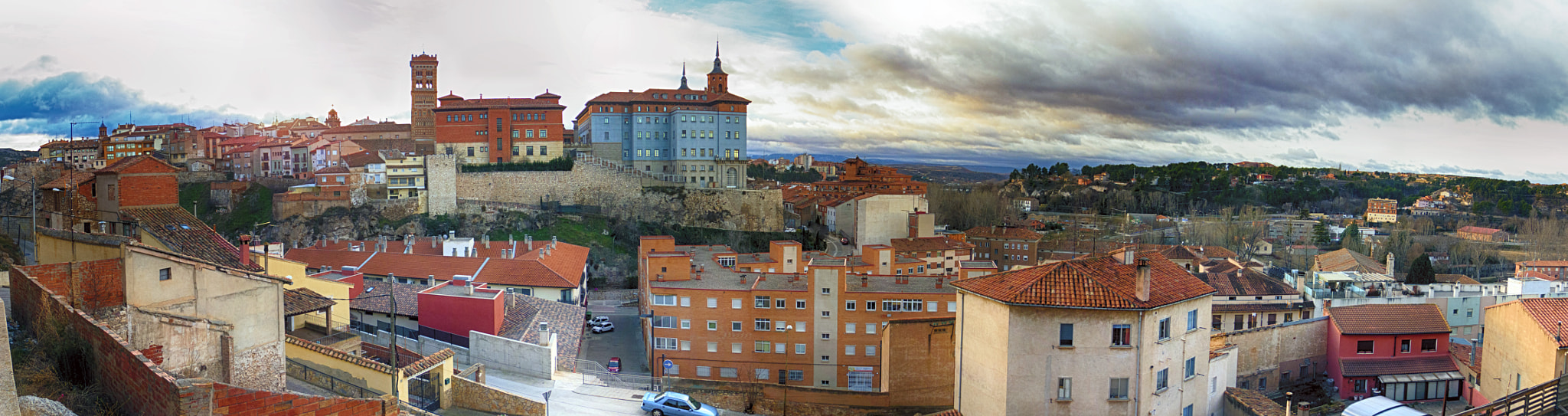 Pentax 02 Standard Zoom sample photo. Panorama nublado photography
