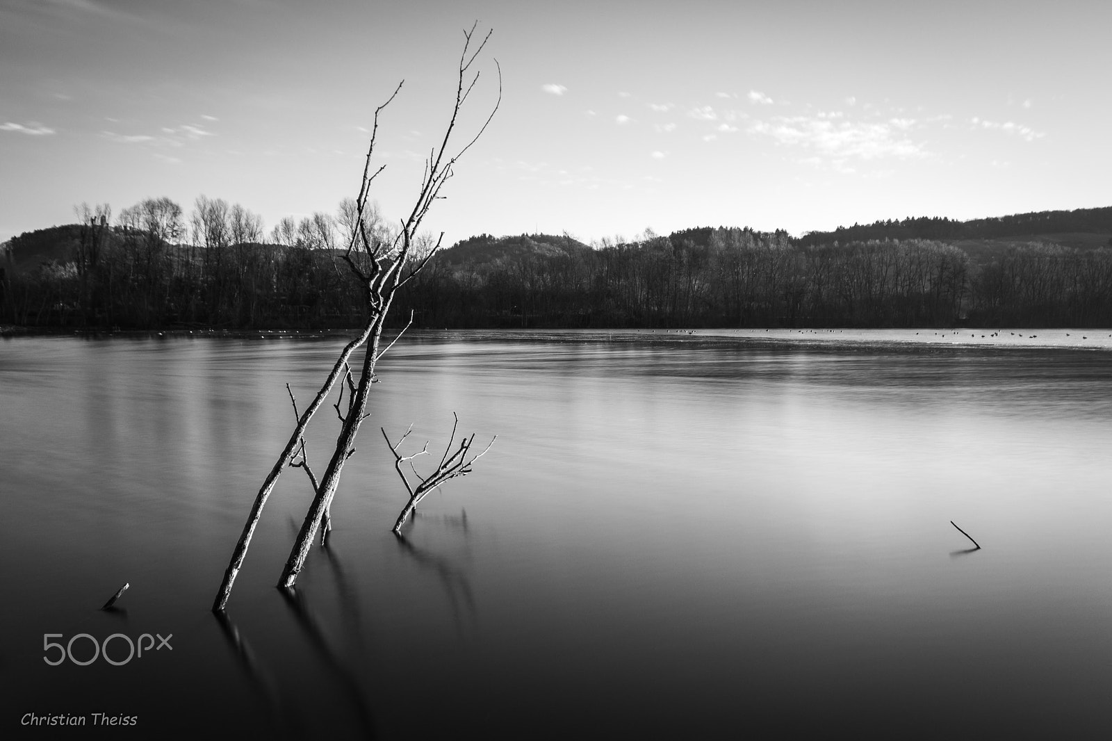 Canon EOS 80D + Sigma 10-20mm F4-5.6 EX DC HSM sample photo. On the lake photography