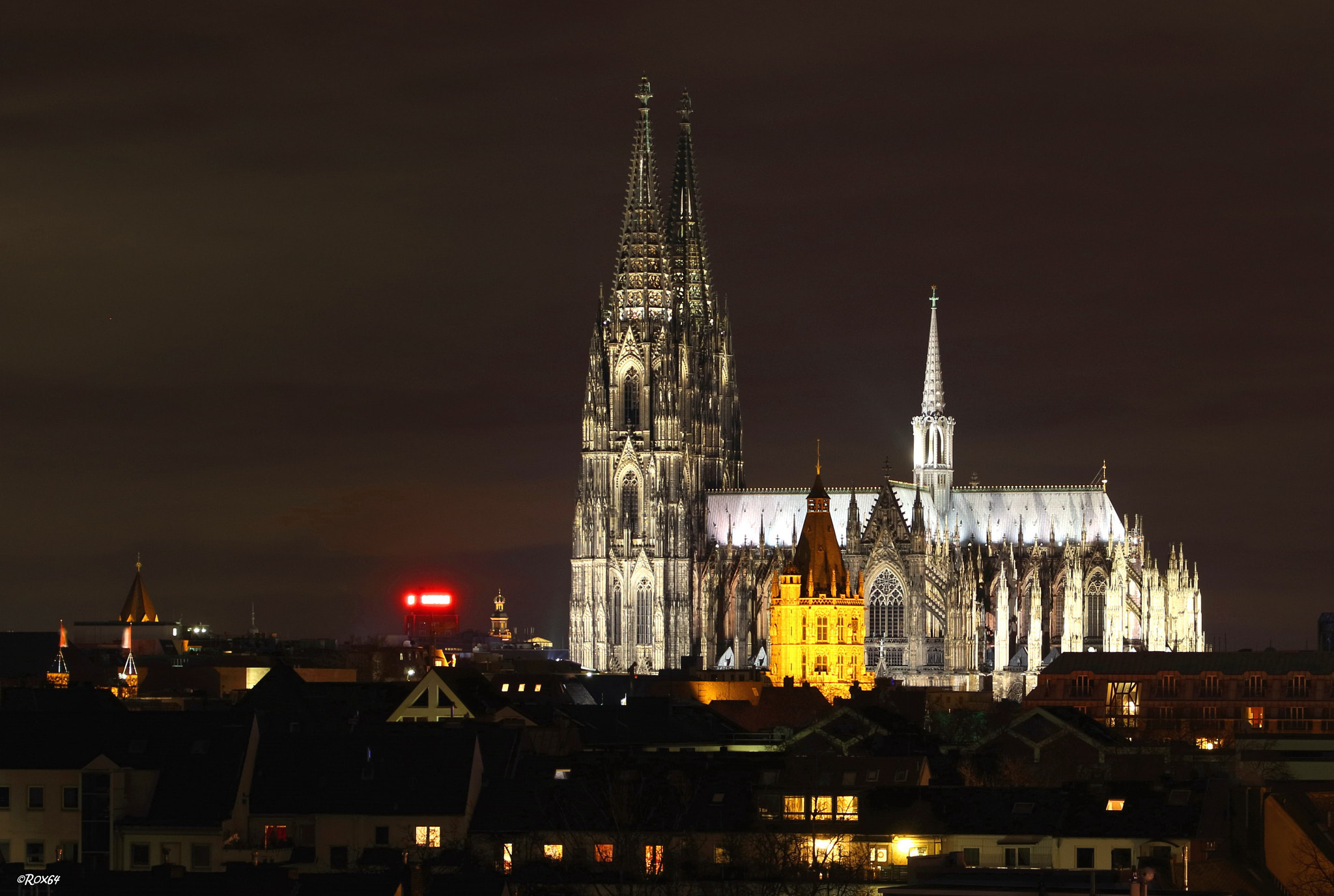 Canon EF-S 15-85mm F3.5-5.6 IS USM sample photo. Kölner dom bei nacht photography