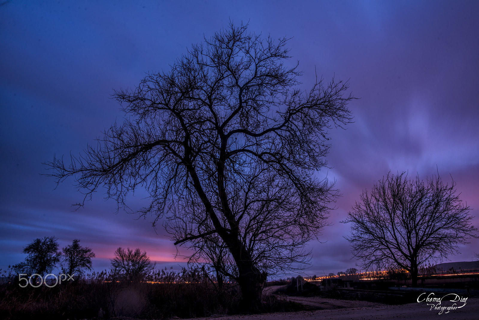 Nikon D800 + Sigma 17-35mm F2.8-4 EX DG  Aspherical HSM sample photo. Storm ahead. photography