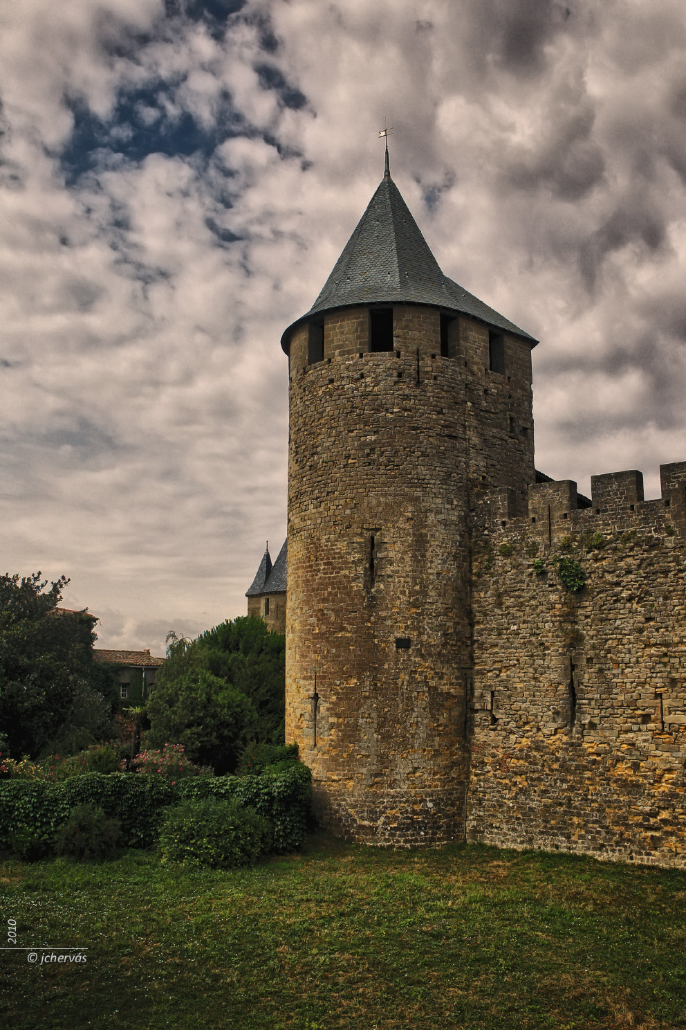 Canon EOS-1D Mark IV sample photo. Carcassonne: versión color photography