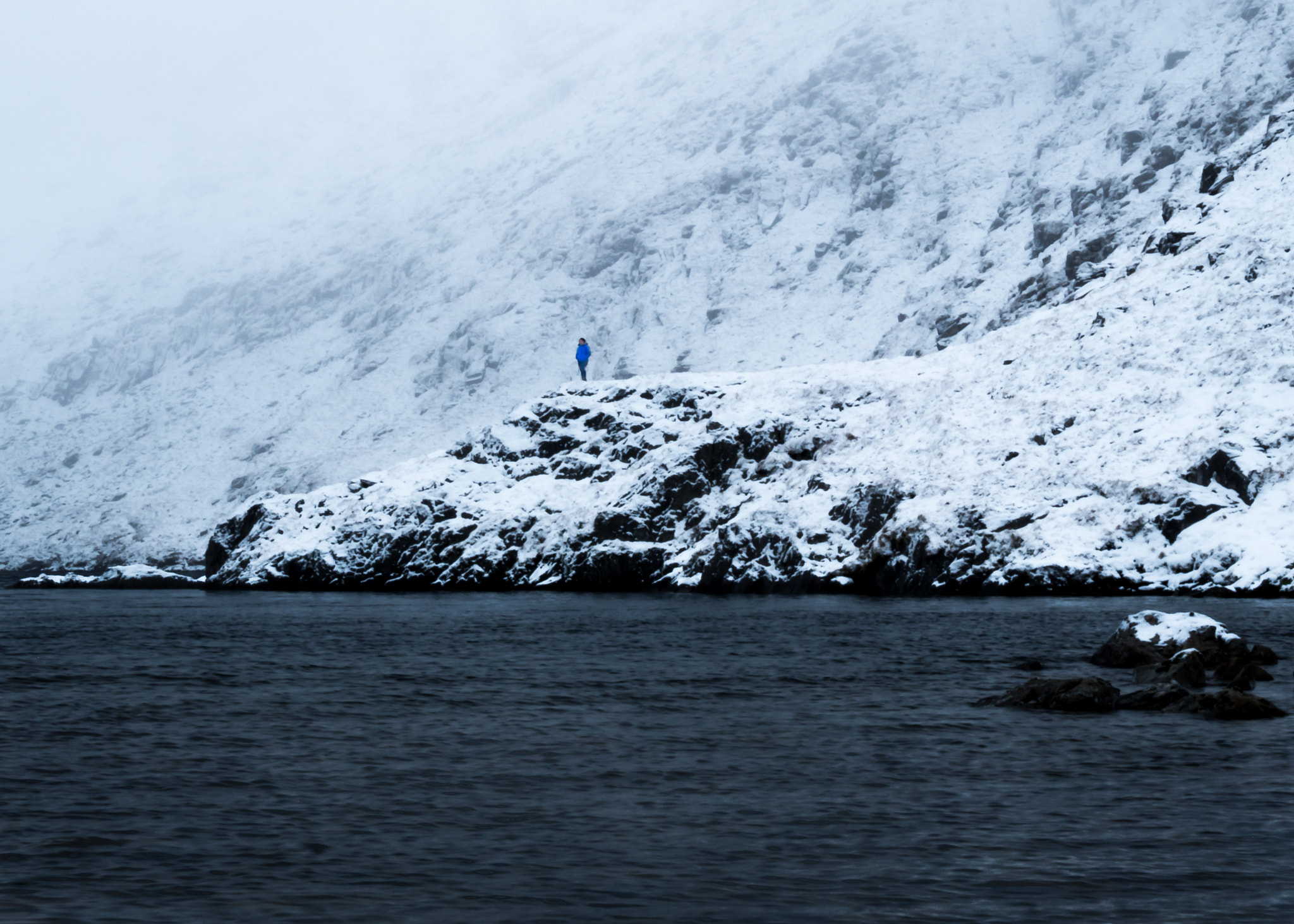 Panasonic Lumix DMC-G7 sample photo. Snowy devil's punchbowl photography