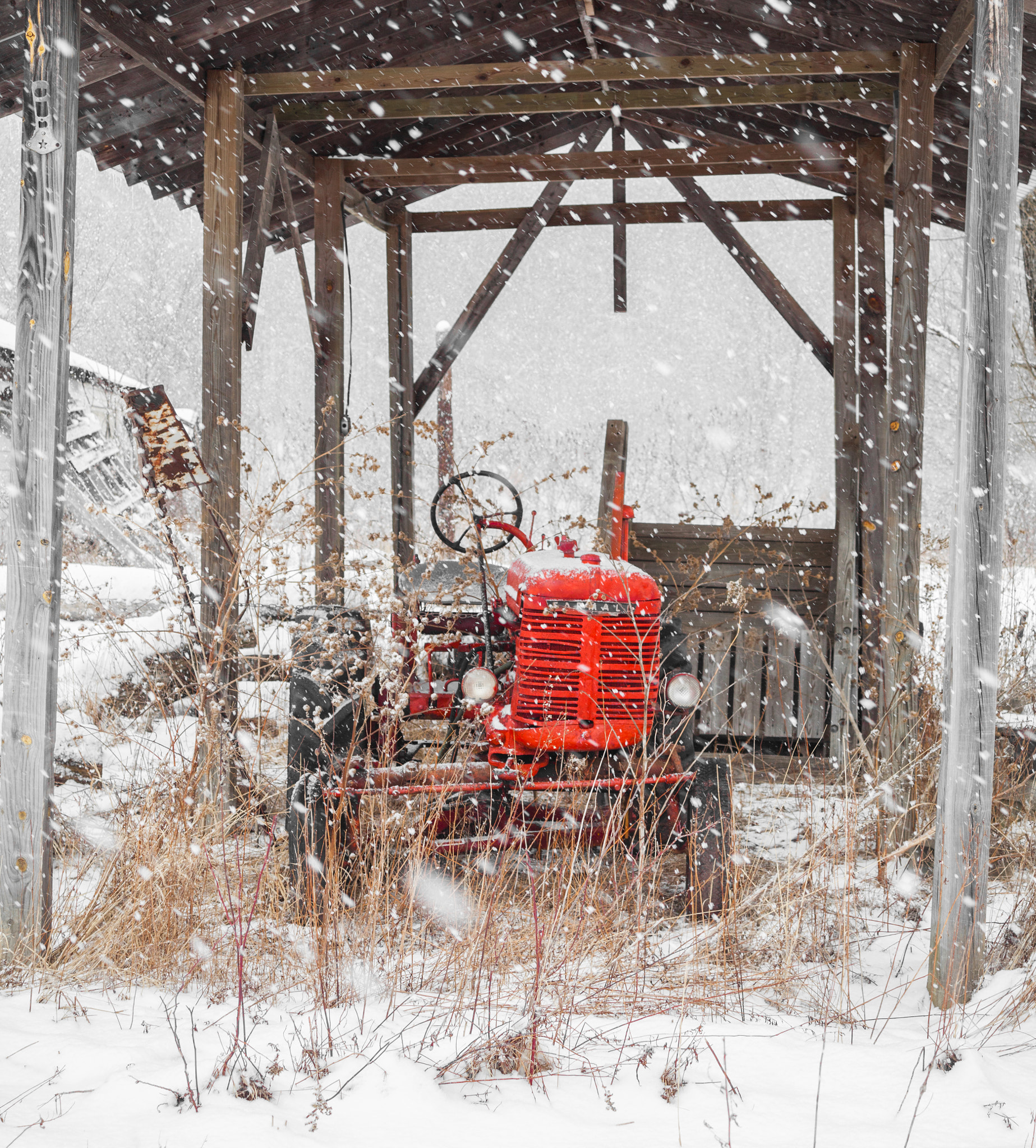 Canon EF 28-80mm f/3.5-5.6 USM sample photo. Winter parking photography