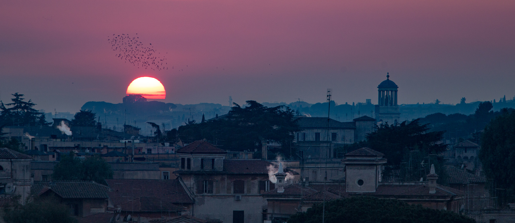 Canon EF 70-200mm F4L USM sample photo. Garbatella sunset photography