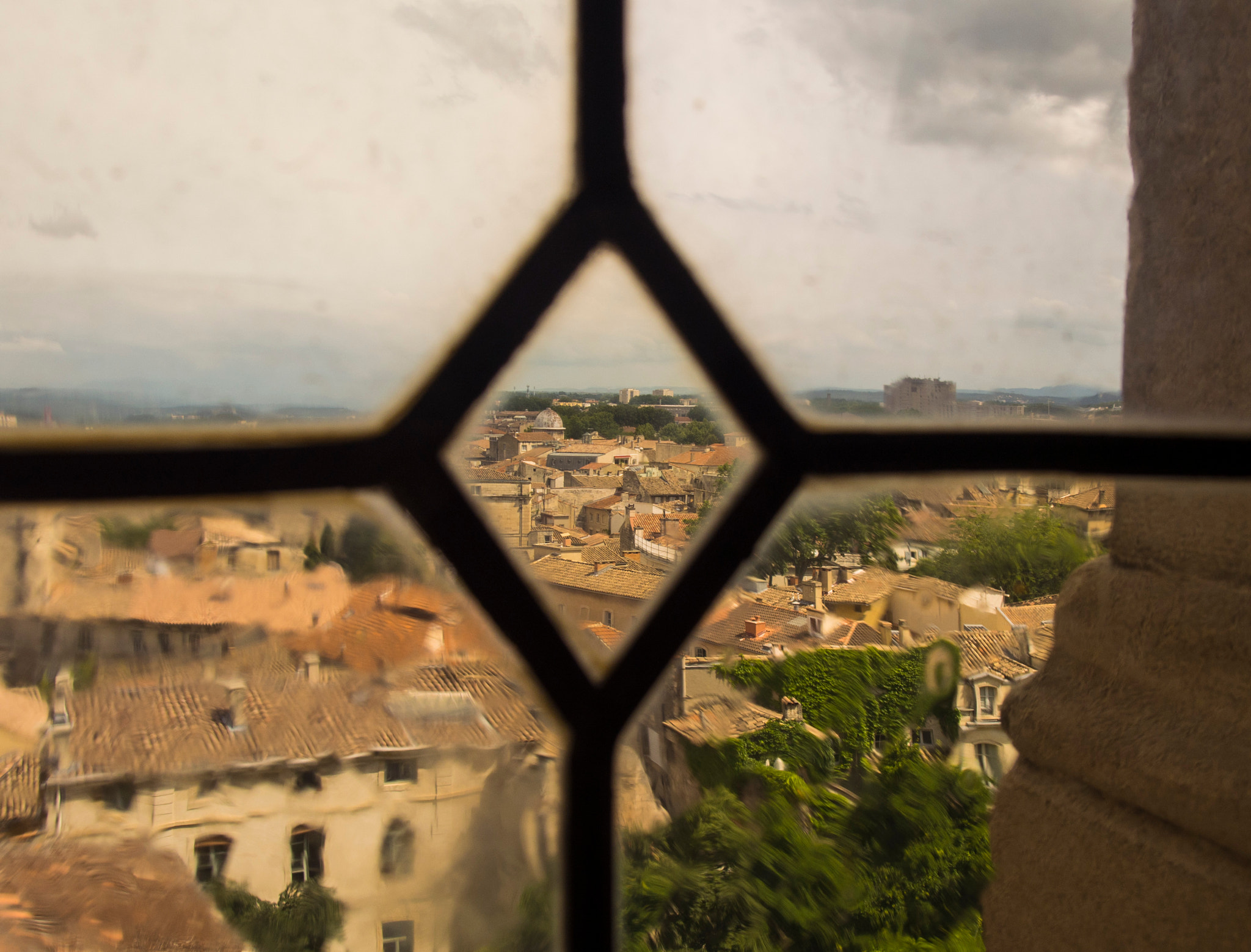 Olympus PEN E-PM2 sample photo. Avignon_castle photography