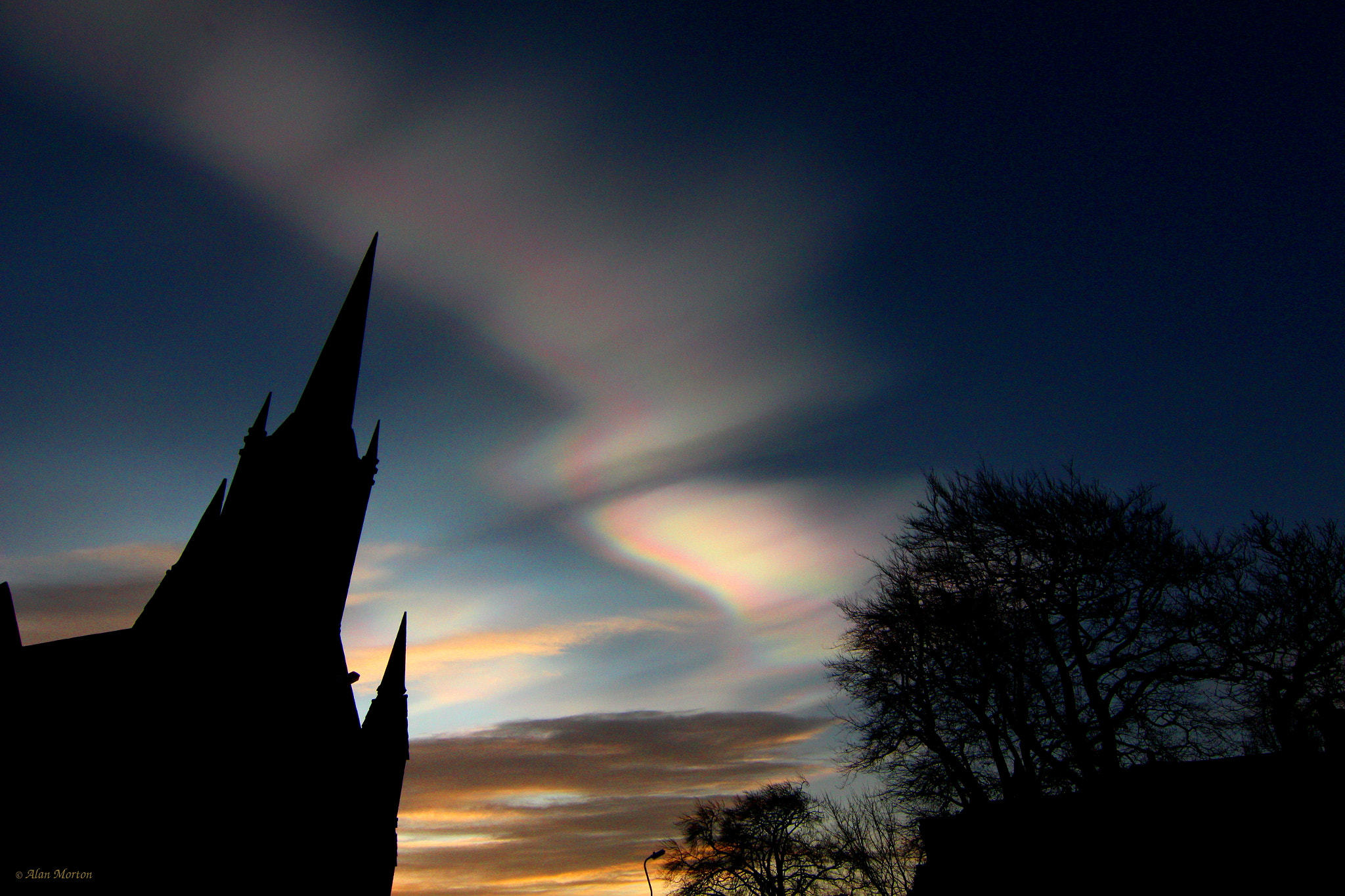 Canon EOS 100D (EOS Rebel SL1 / EOS Kiss X7) sample photo. Holy trinity nacreous photography