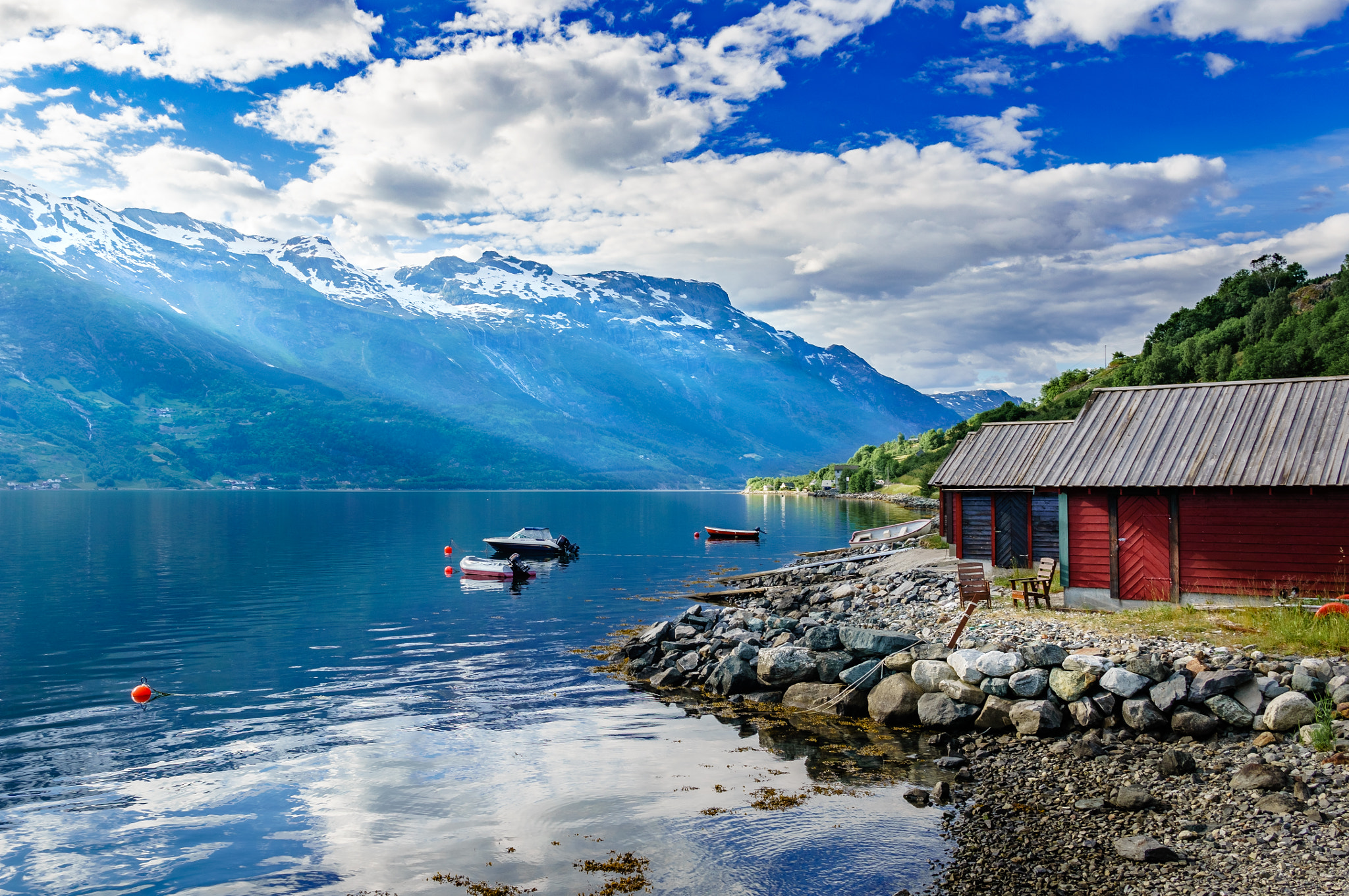 Sony Alpha NEX-6 + Sigma 19mm F2.8 EX DN sample photo. On the beach of sørfjorden photography