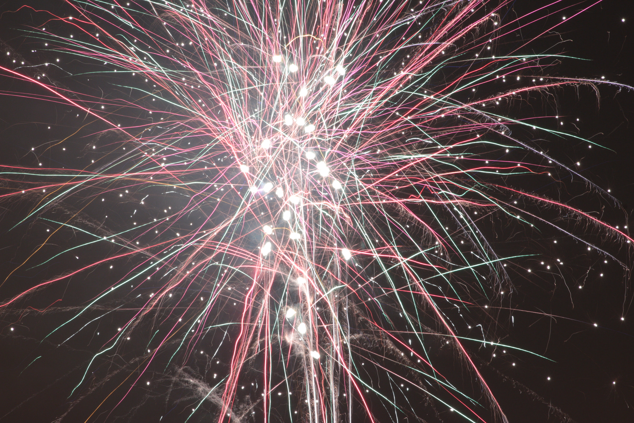 Canon EOS 700D (EOS Rebel T5i / EOS Kiss X7i) sample photo. Fireworks photography