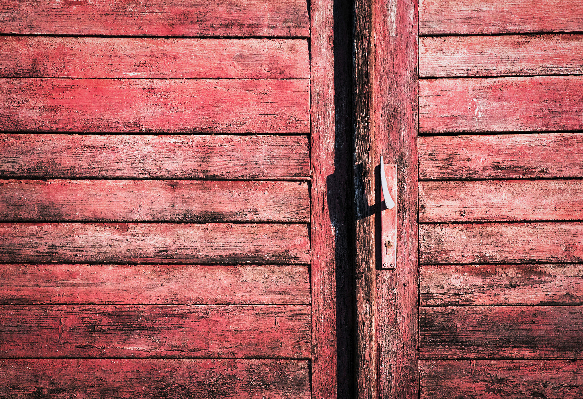 Nikon D5500 sample photo. Old wooden door with handle photography