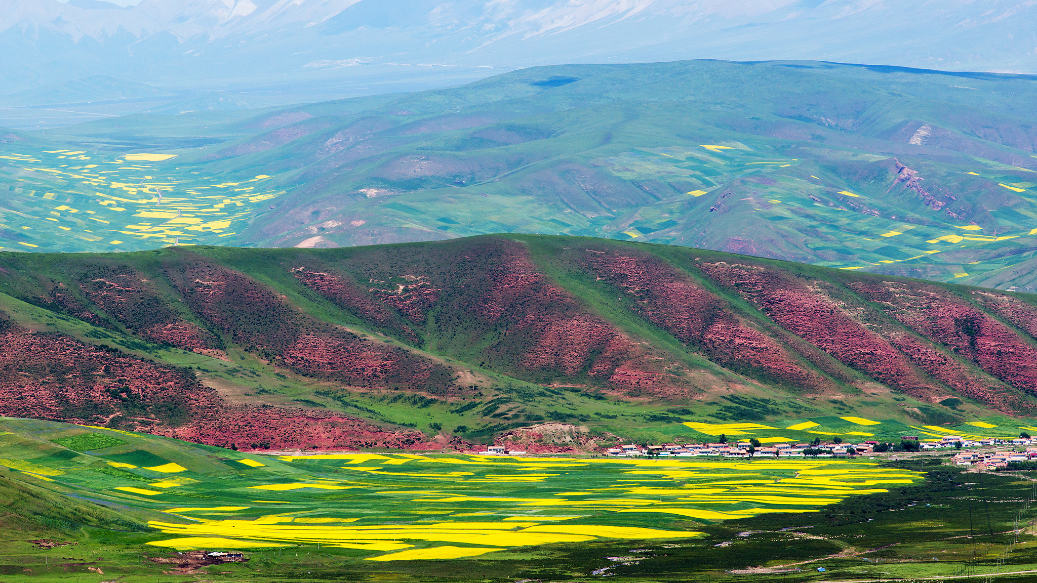 Sony SLT-A77 + Minolta AF 135mm F2.8 sample photo. Qilian mountains ii photography