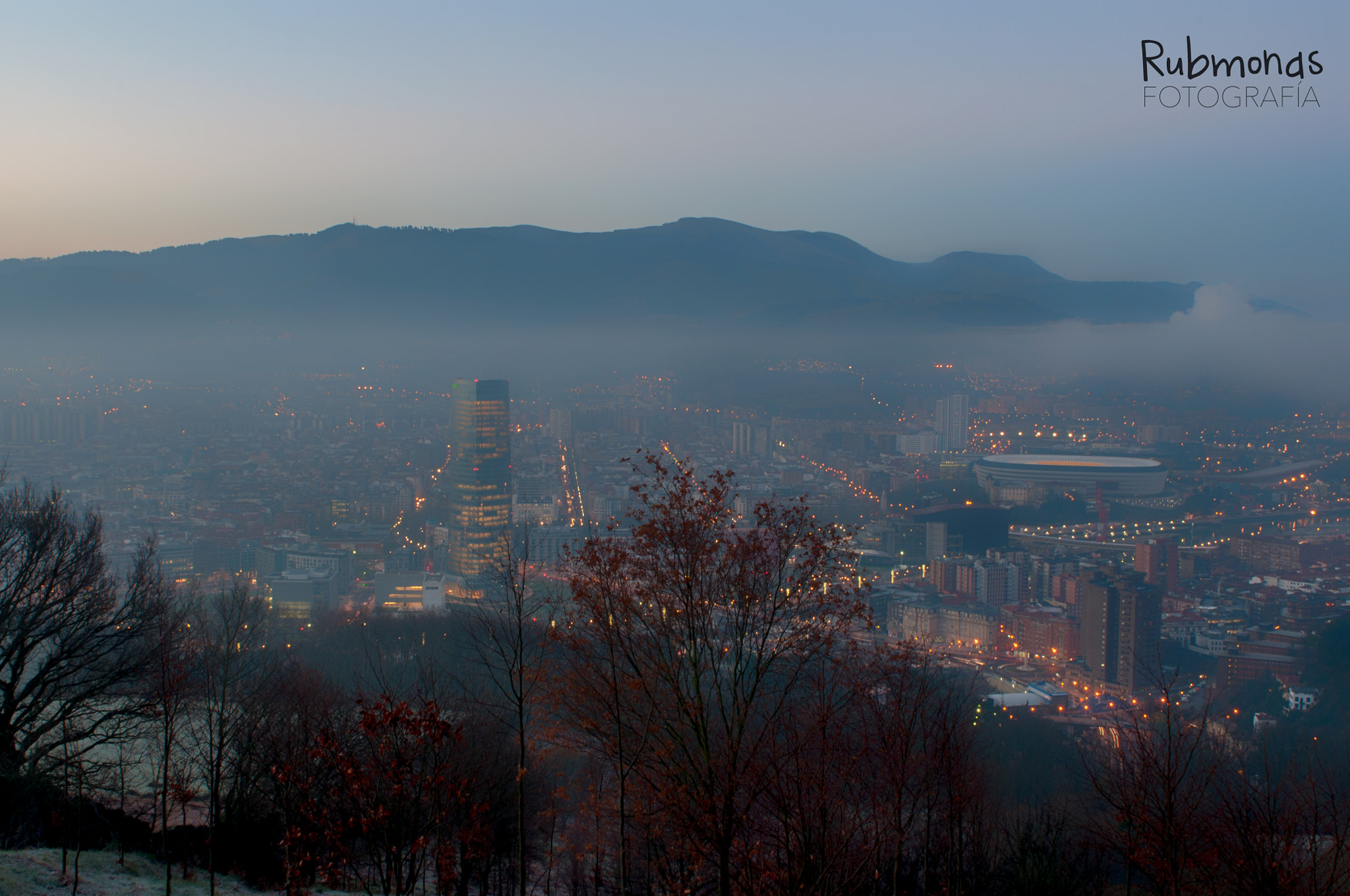 Nikon D90 + AF Nikkor 24mm f/2.8 sample photo. Amanecer 03 photography