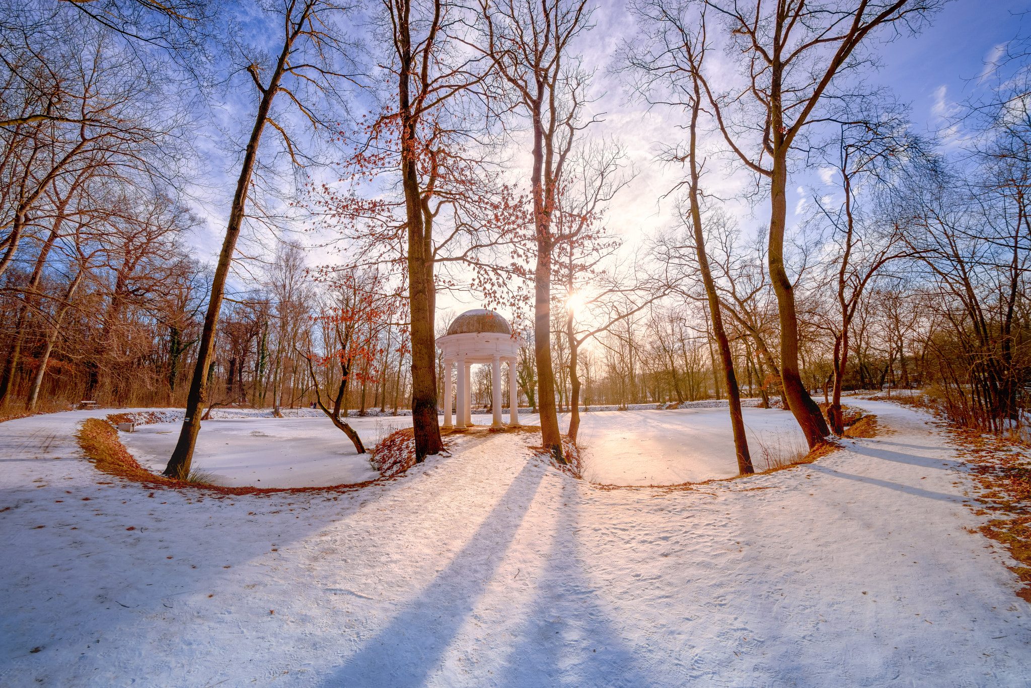 Samyang 12mm F2.8 ED AS NCS Fisheye sample photo. Dianatempel / schlosspark lützschena photography