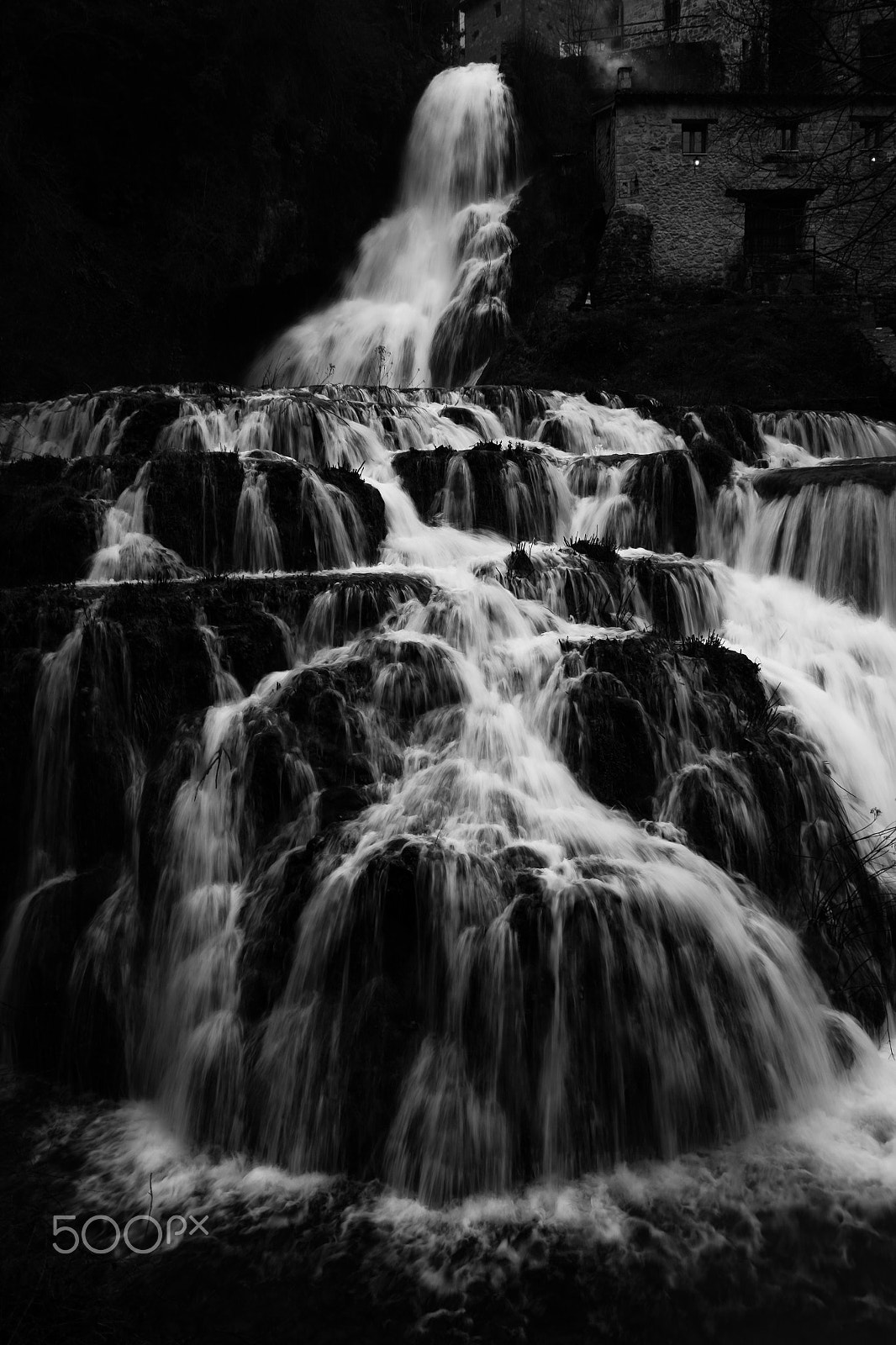 Fujifilm X-T1 + Fujifilm XF 18mm F2 R sample photo. Tree diagram of a waterfall photography