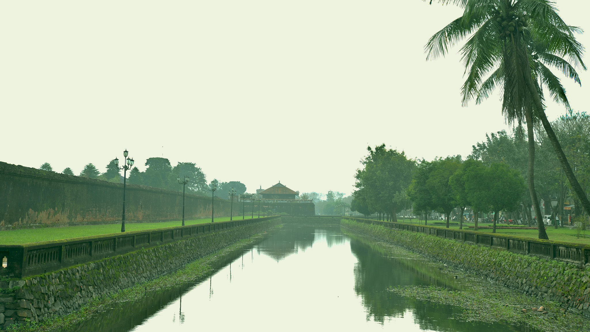 Tamron SP 24-70mm F2.8 Di VC USD sample photo. Hue - an ancient citadel of vietnam photography