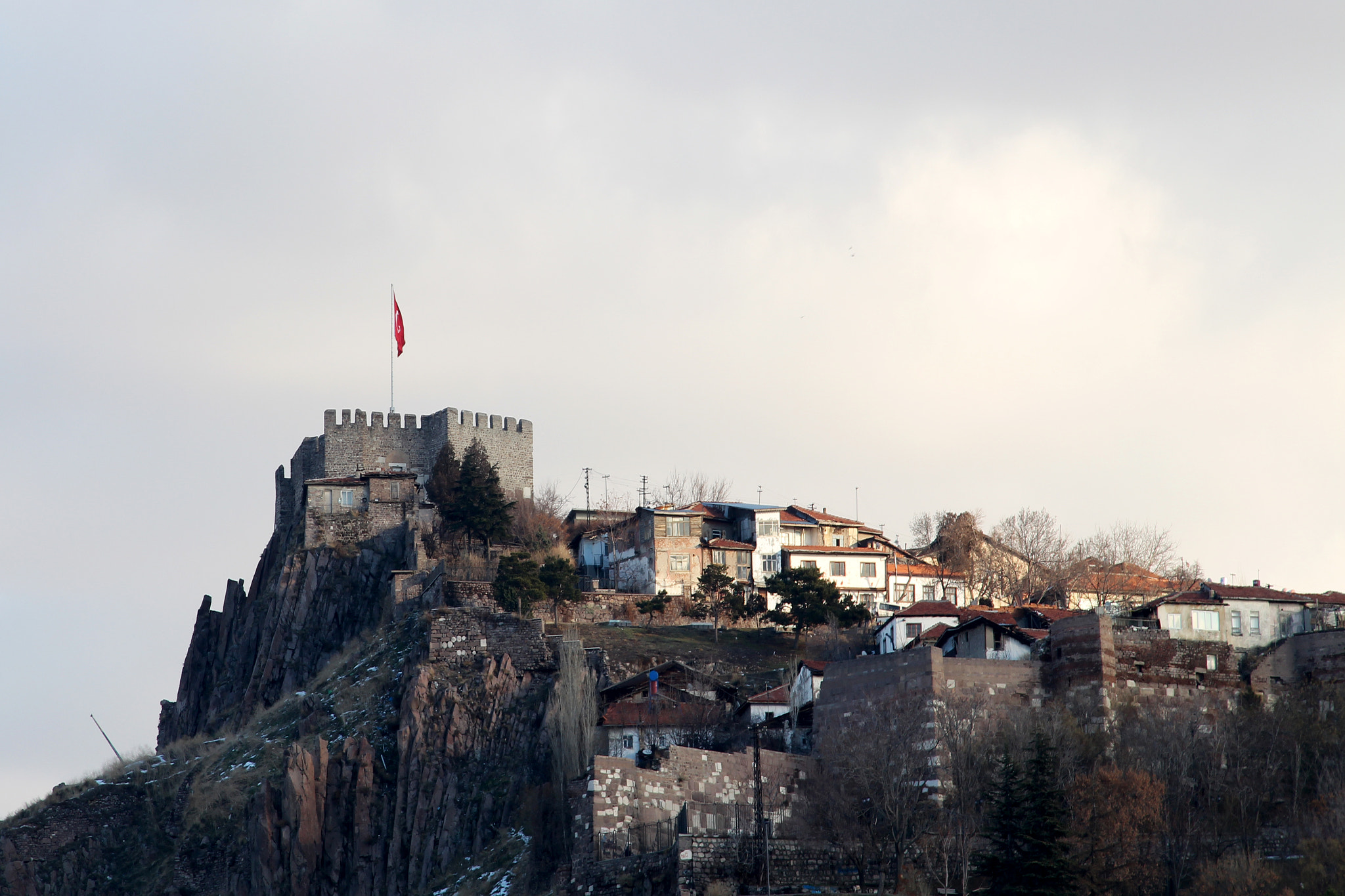 Canon EF-S 17-85mm F4-5.6 IS USM sample photo. Ankara castle photography