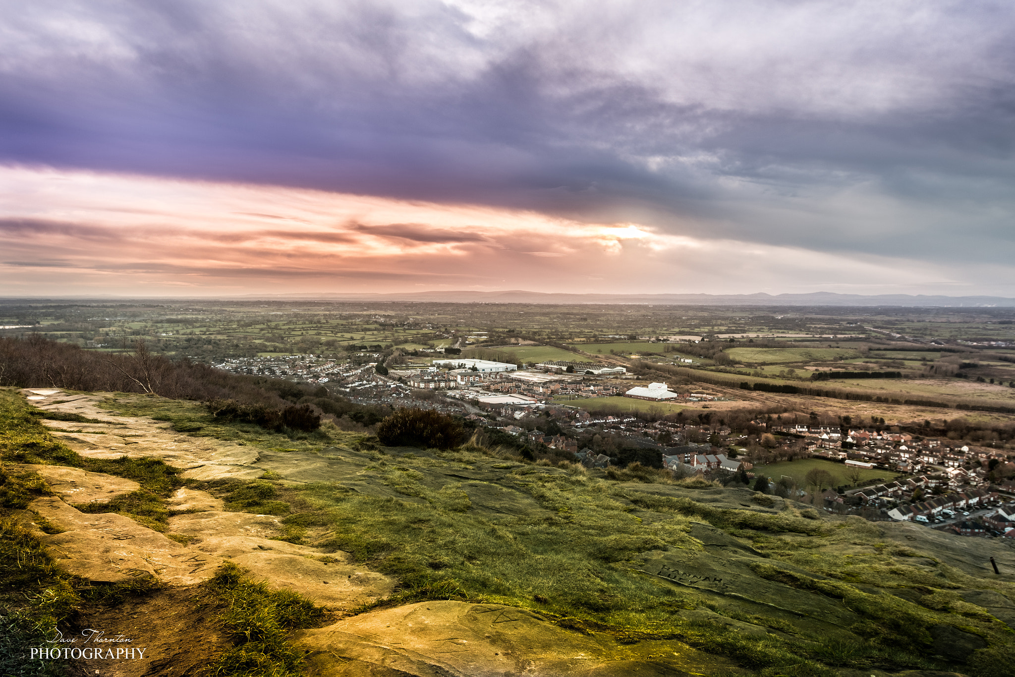 Canon EF 16-35mm F2.8L II USM sample photo. Helsby view photography
