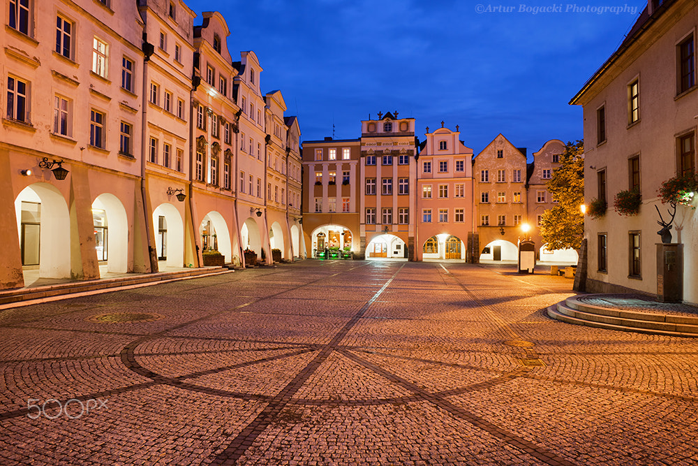 Canon EF 24mm F2.8 IS USM sample photo. Old town square of jelenia gora at night photography