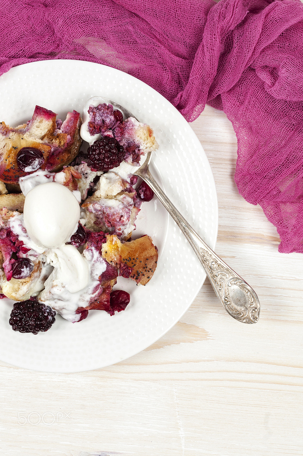 Nikon D5000 + Nikon AF-S Nikkor 50mm F1.4G sample photo. French toast casserole with berries and vanilla ice cream on whi photography