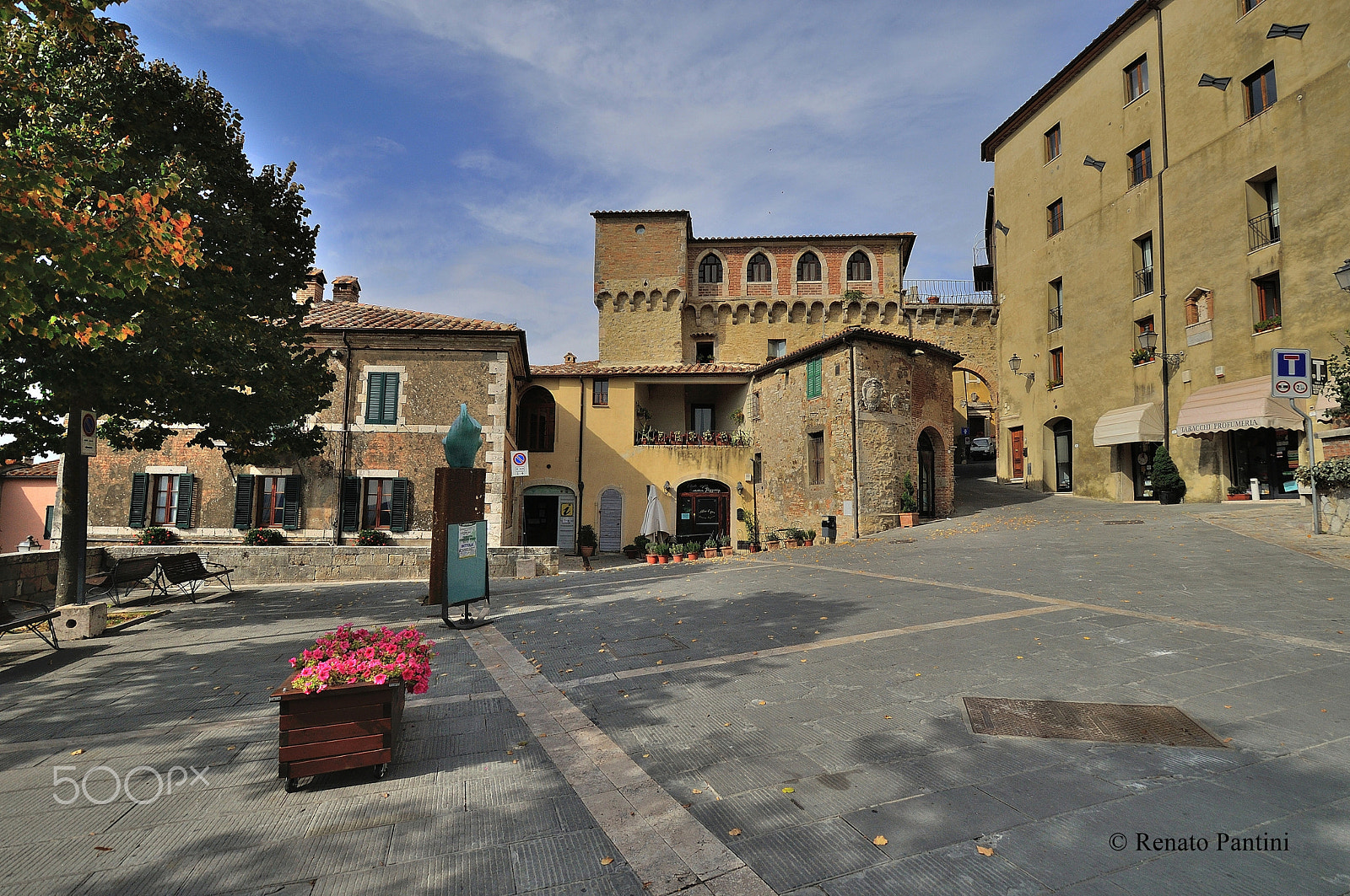 Nikon D5000 sample photo. San casciano dei bagni. photography