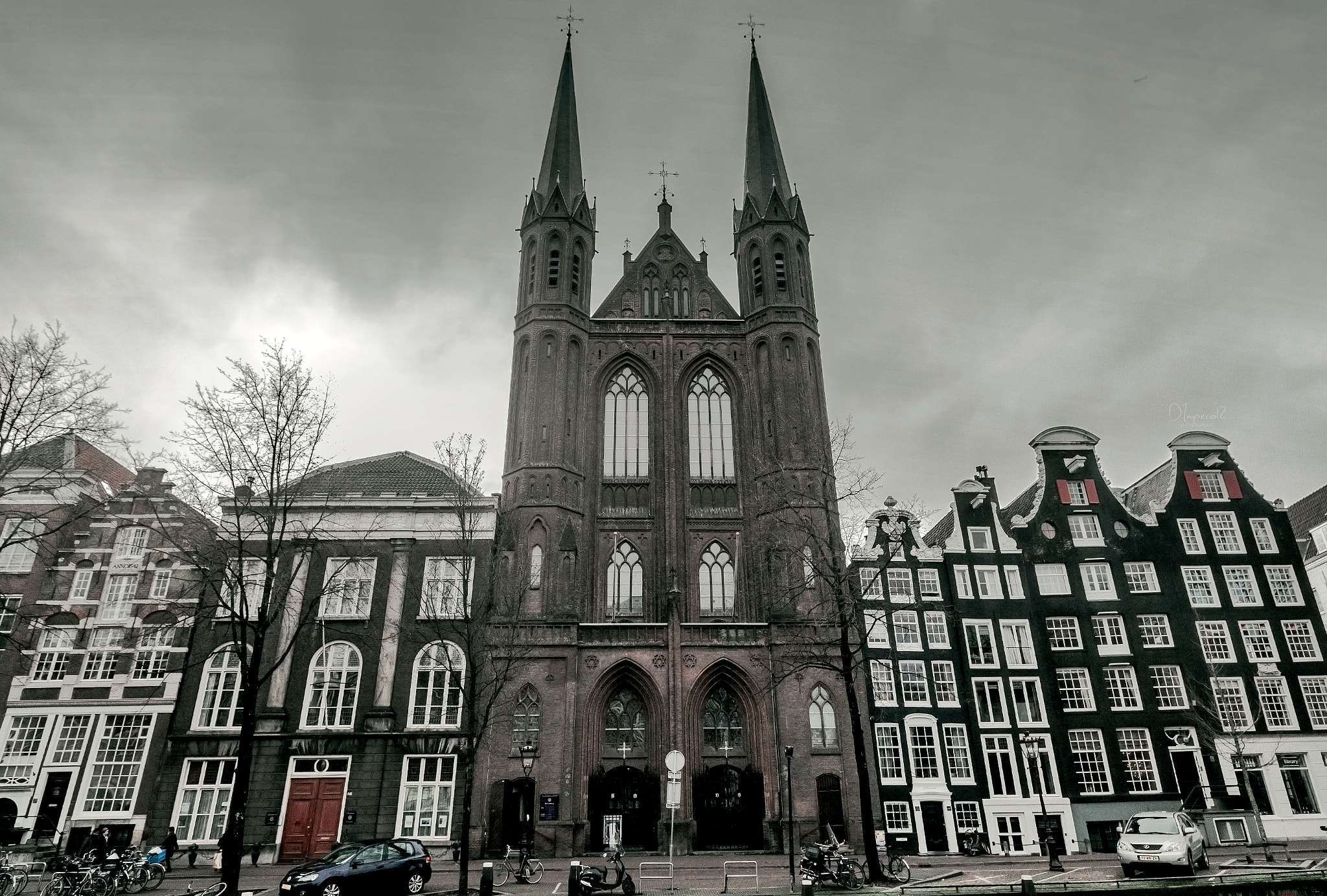 Sigma 20mm EX f/1.8 sample photo. De krijtberg church photography