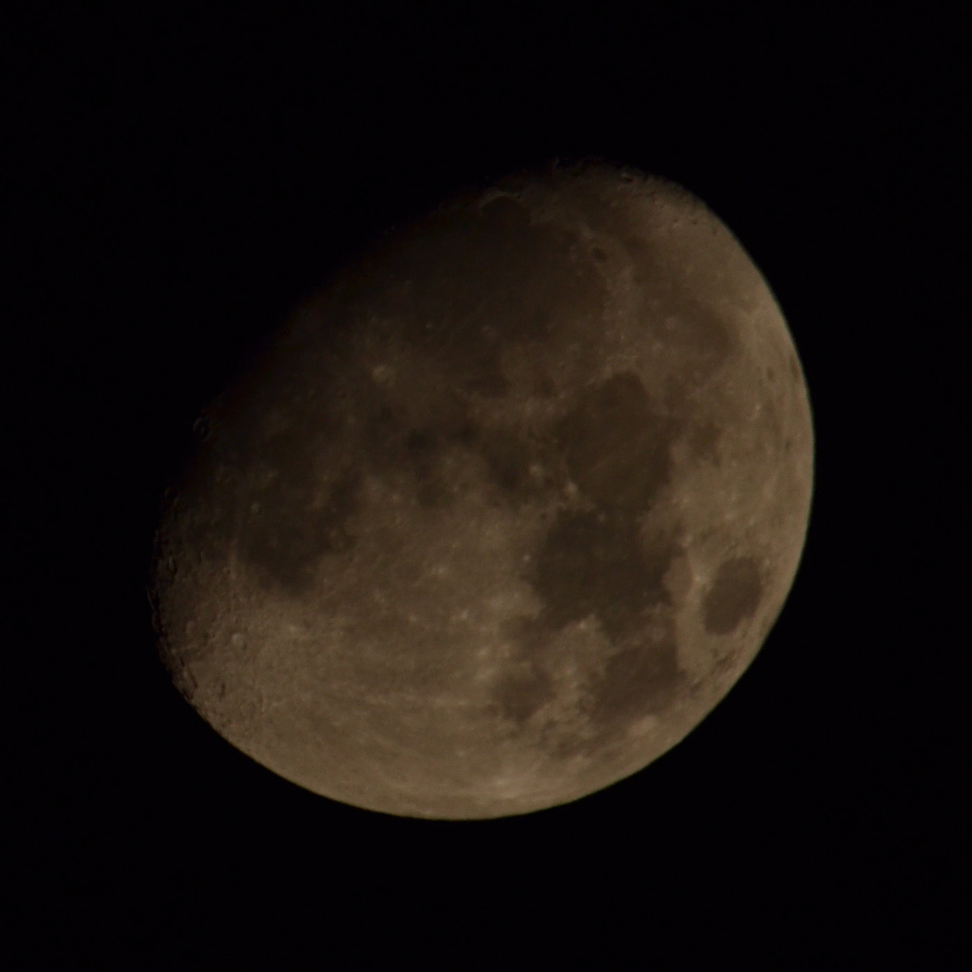 Nikon D3100 + Sigma 120-400mm F4.5-5.6 DG OS HSM sample photo. The moon photography