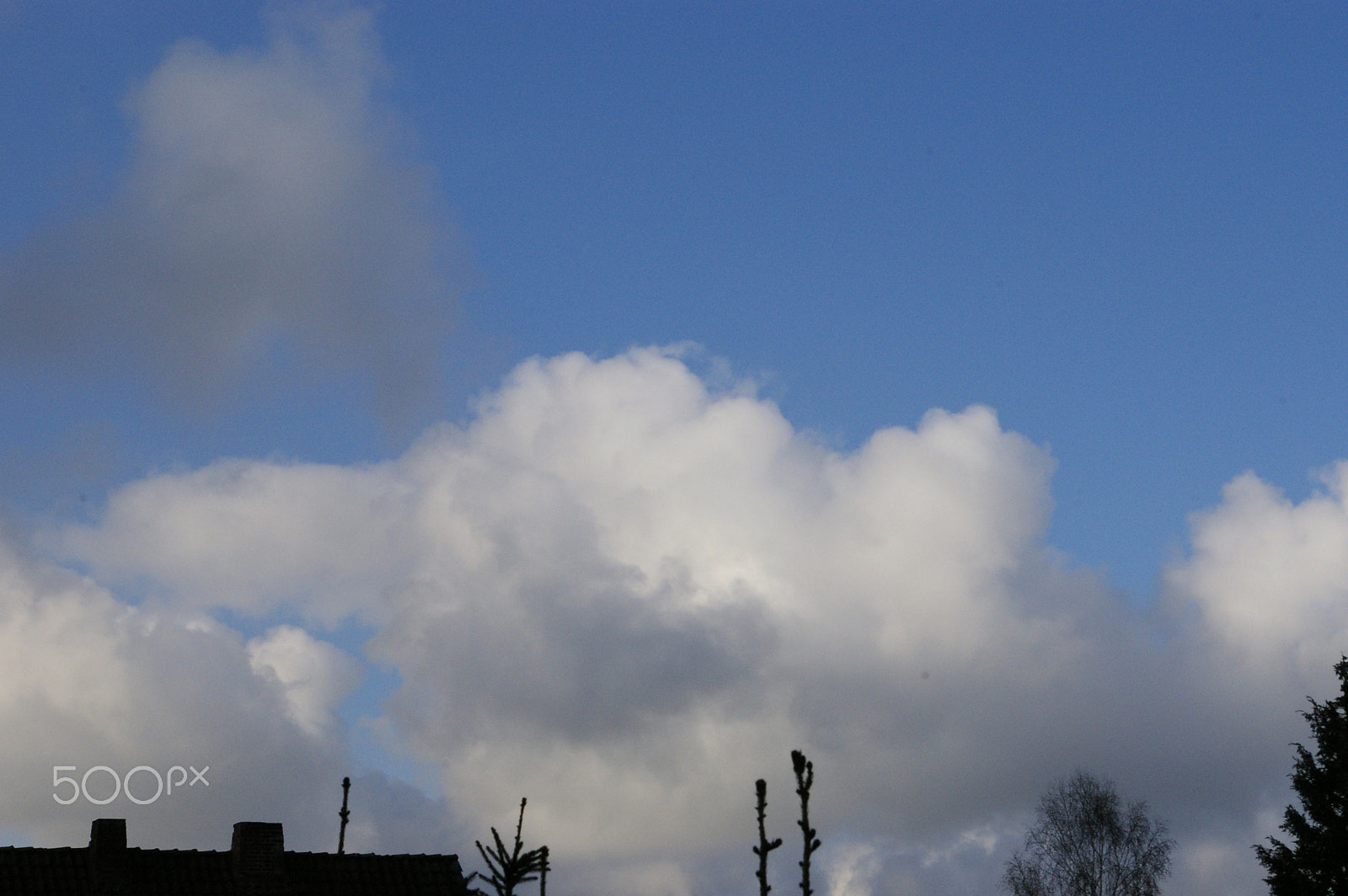 Pentax K100D Super sample photo. Clouds and a blue sky photography