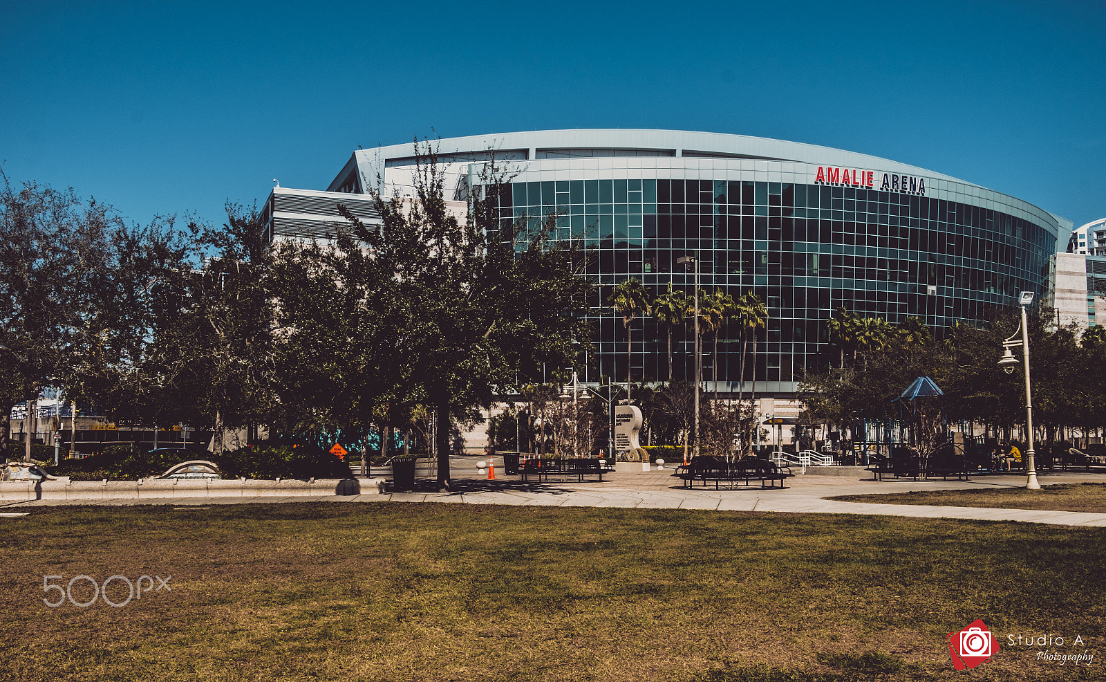 Fujifilm X-T1 + Fujifilm XF 23mm F2 R WR sample photo. Amalie arena photography