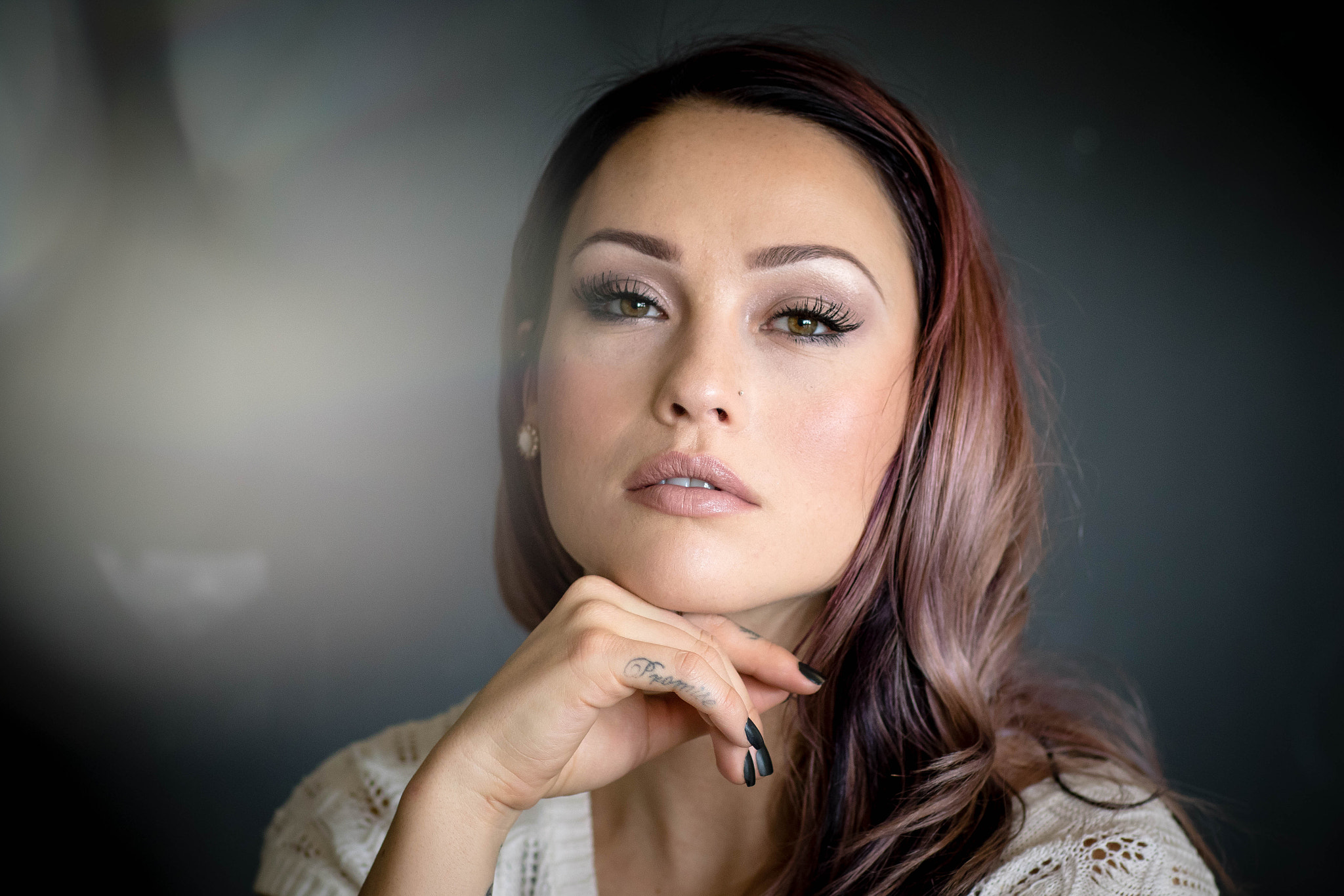 Canon EF 85mm F1.2L II USM sample photo. Allure photography
