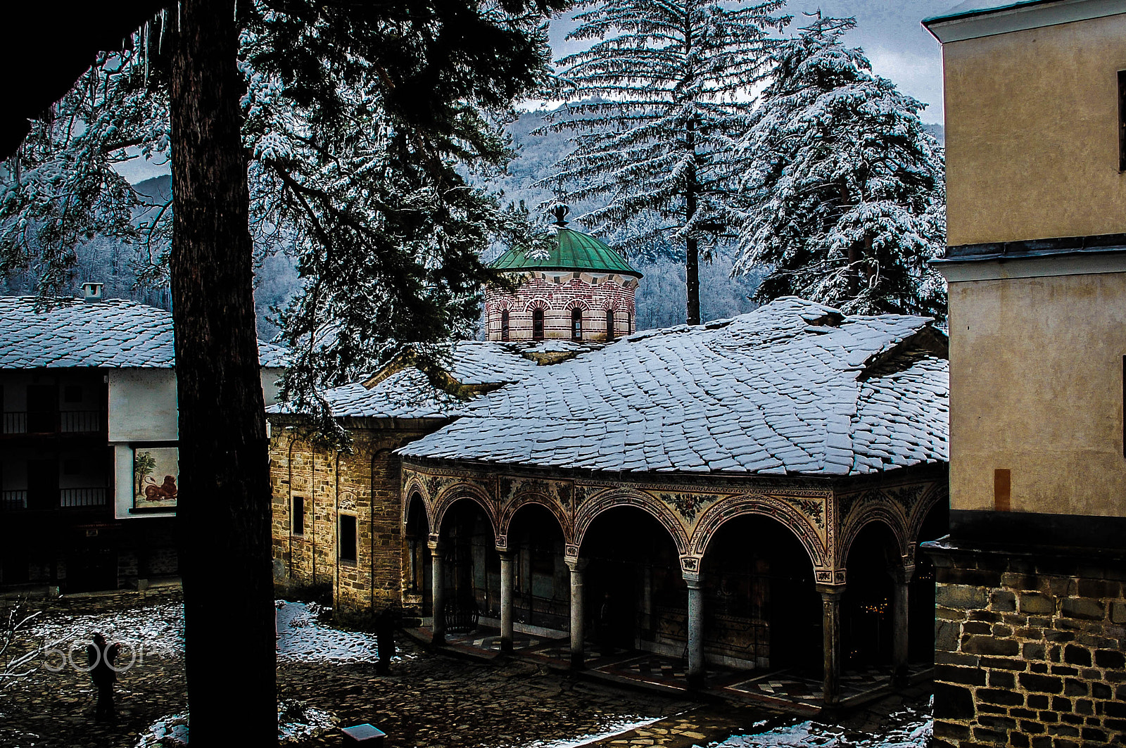 Nikon D40 sample photo. Orthodox monastery photography