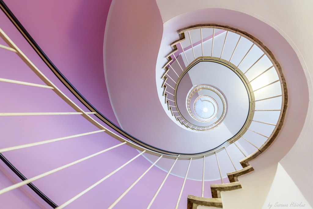 Nikon AF-S Nikkor 14-24mm F2.8G ED sample photo. Munich staircase photography