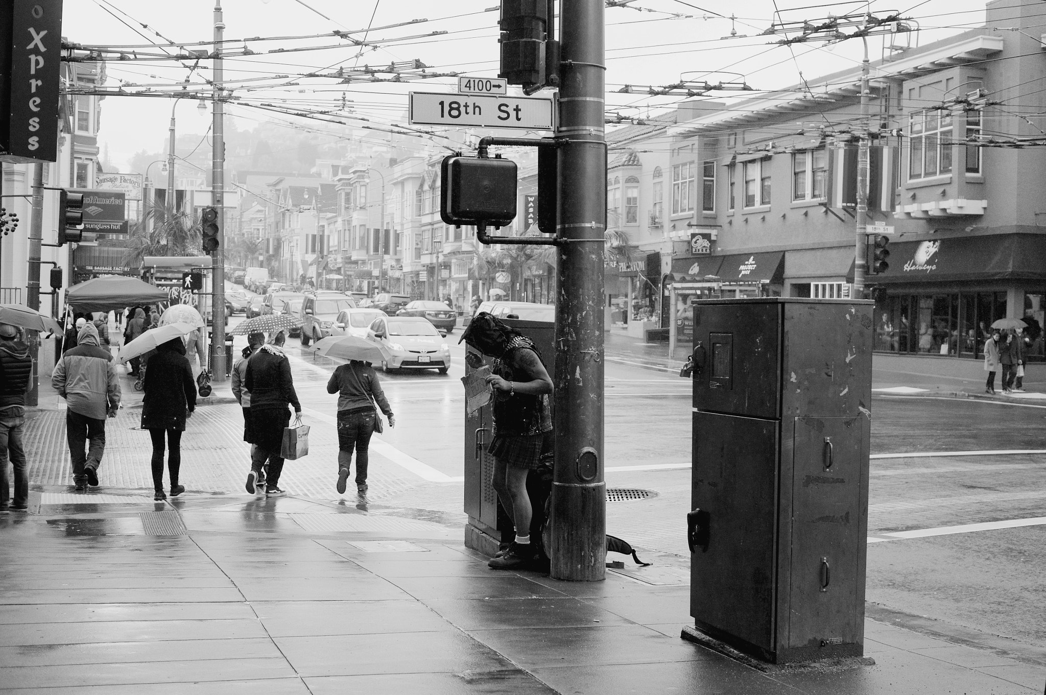 Sony Alpha NEX-6 + Sigma 30mm F2.8 EX DN sample photo. On the street photography