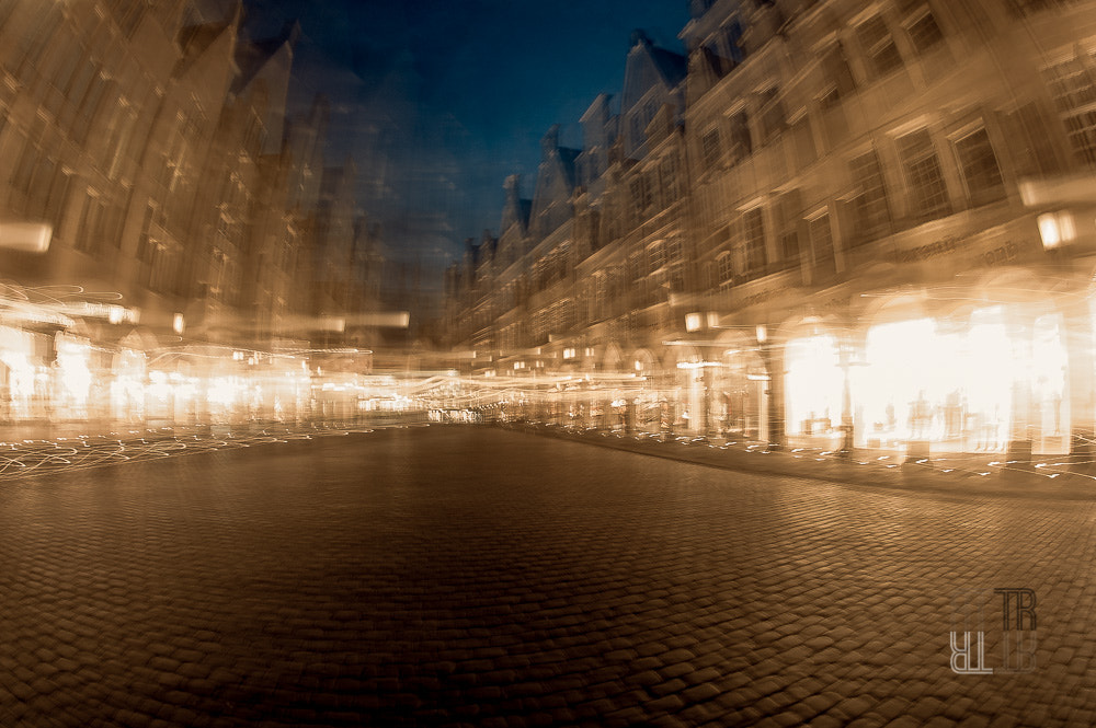 Nikon D700 + Nikon AF Fisheye-Nikkor 16mm F2.8D sample photo. Leaving the pub photography