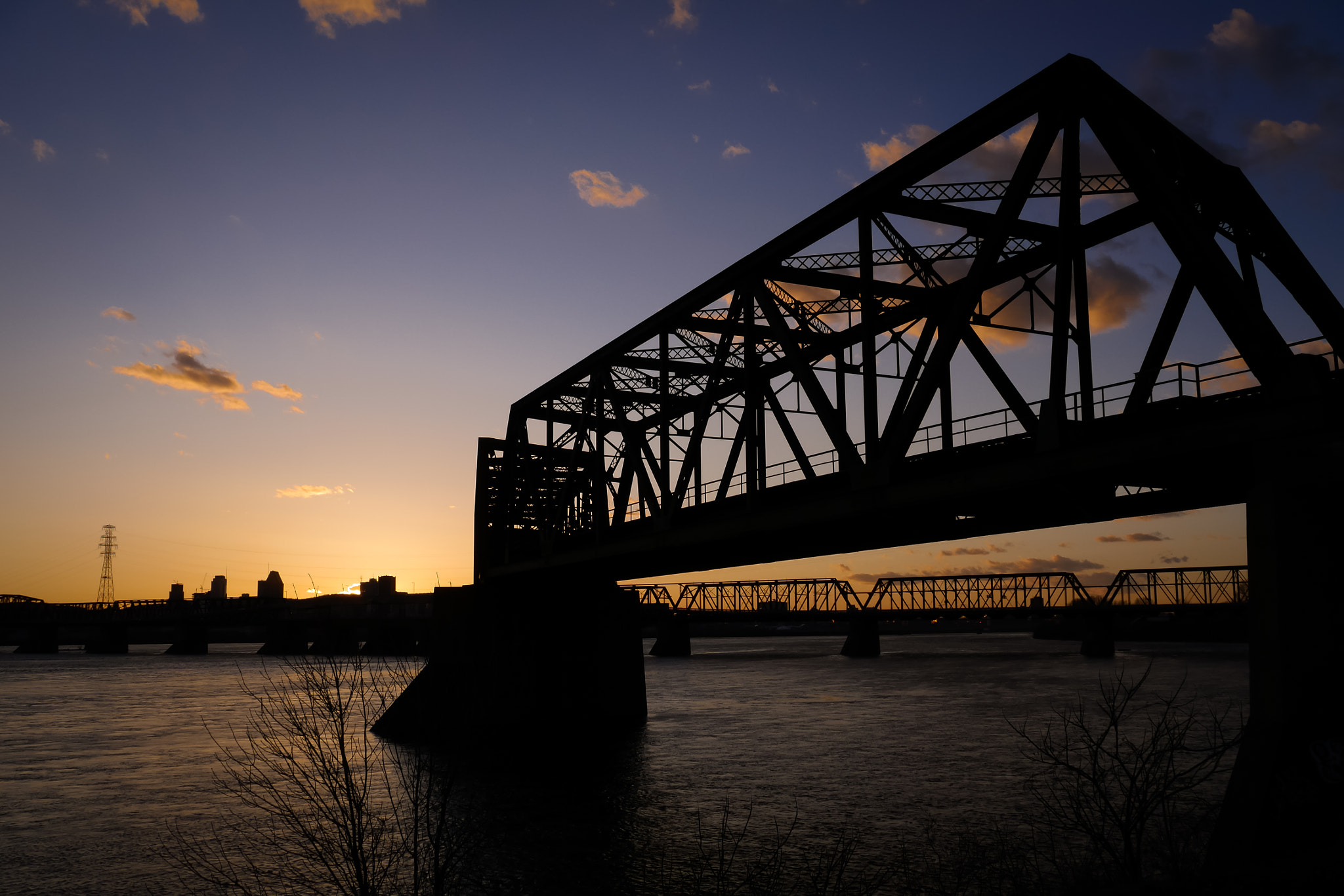 Panasonic Lumix DMC-G7 sample photo. Pont victoria photography