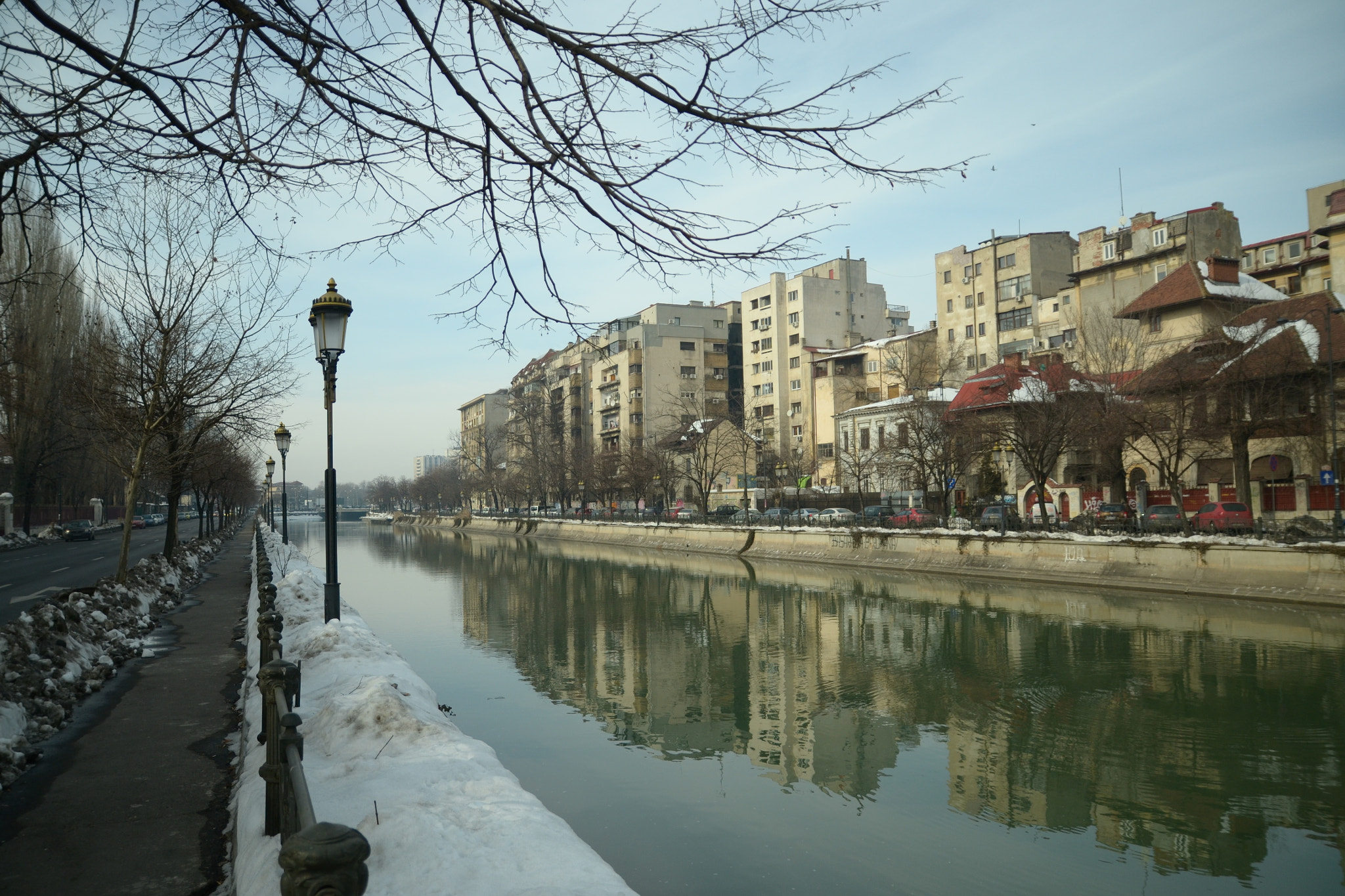 Sigma 17-70mm F2.8-4 DC Macro OS HSM sample photo. Bucharest by foot photography