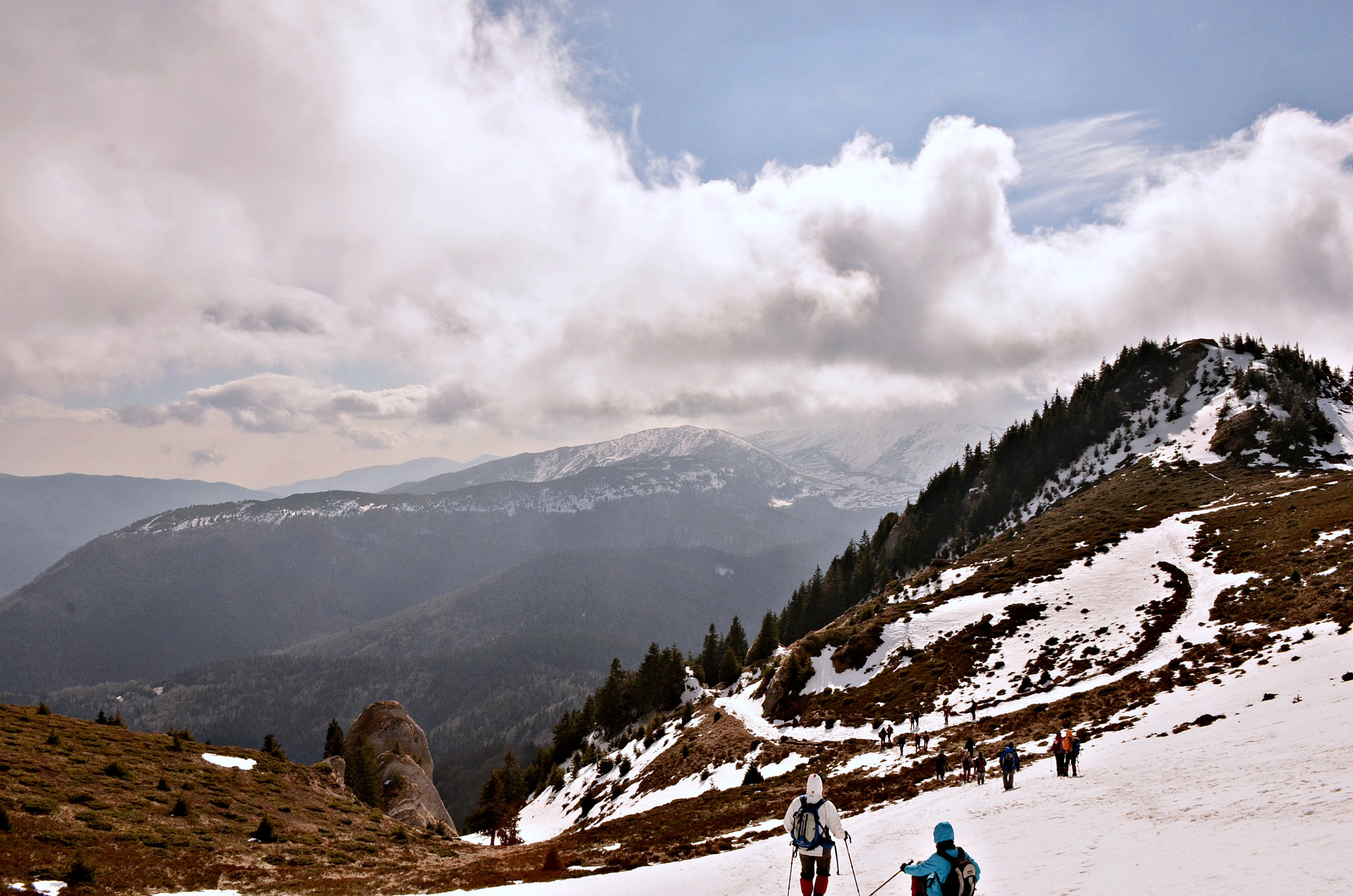 Nikon D7000 + Sigma 18-50mm F2.8-4.5 DC OS HSM sample photo. Winter day photography