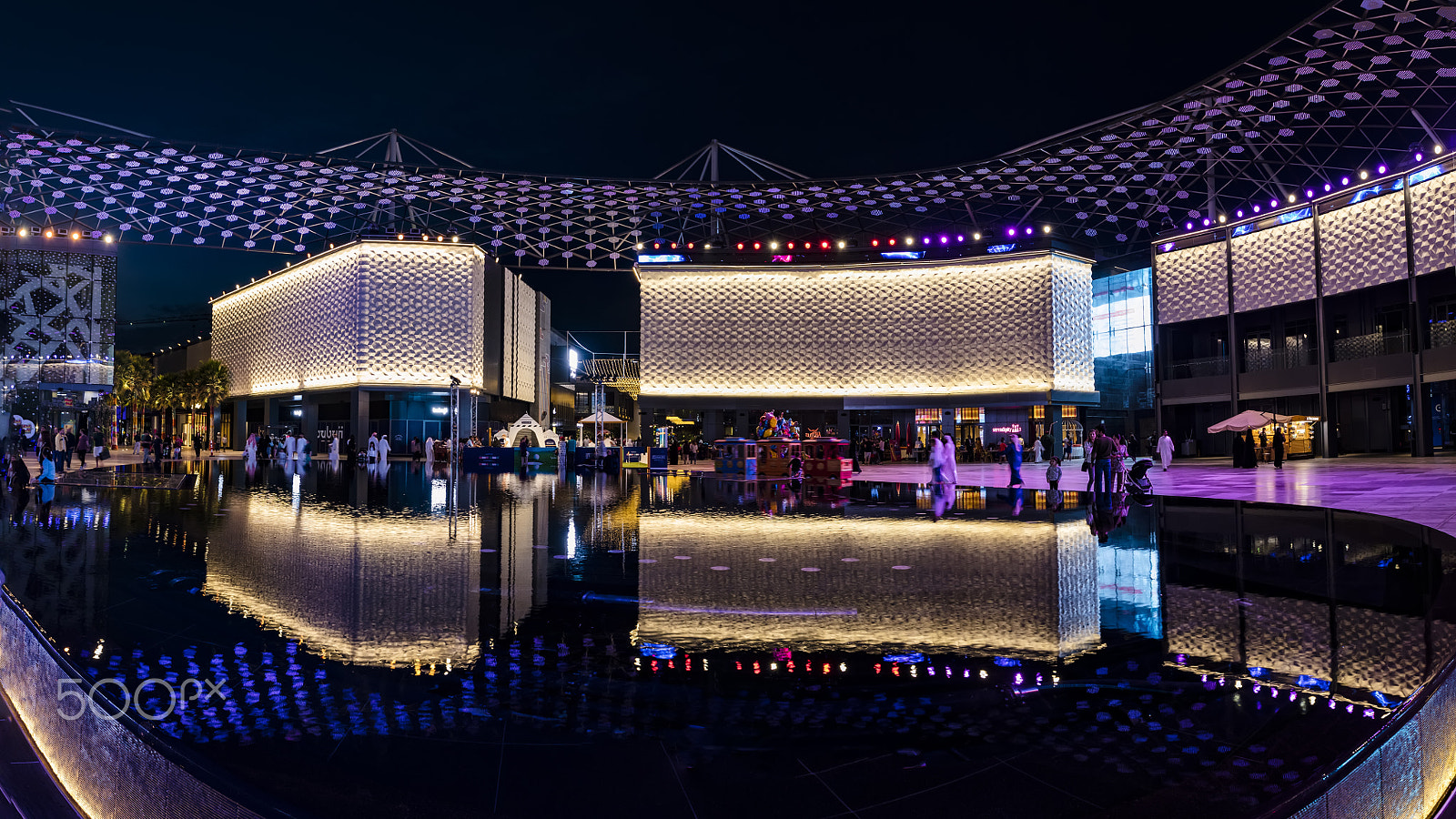 Canon EF 16-35mm F2.8L II USM sample photo. City walk dubai photography