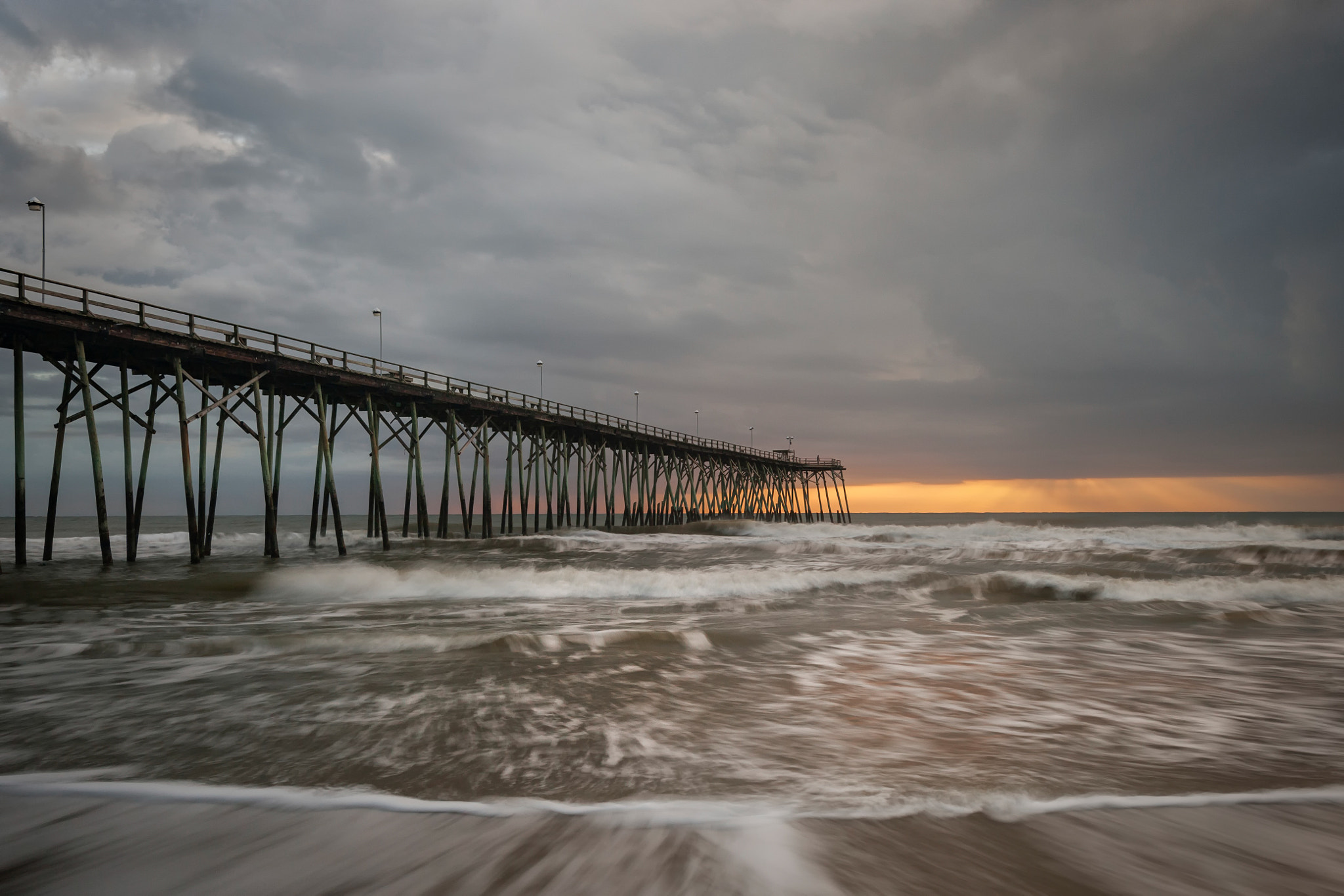 Nikon D3 sample photo. Pier at kure beach photography