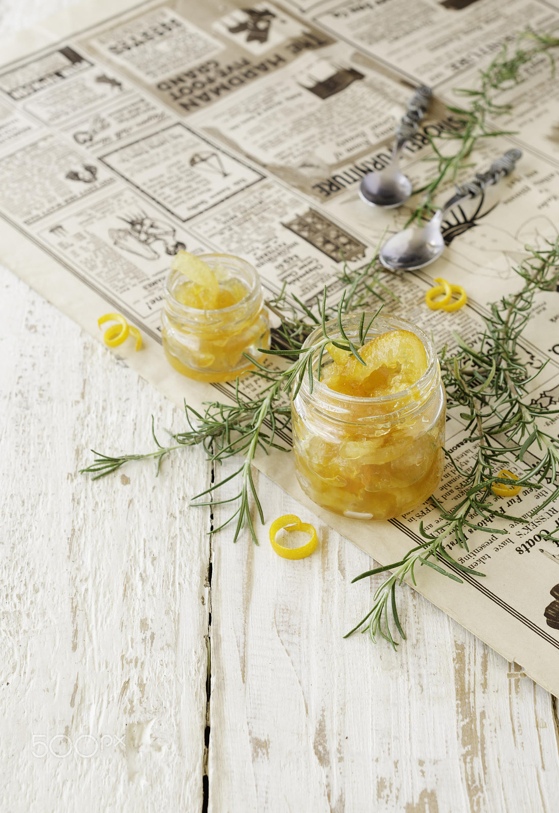 Nikon D7000 + Nikon AF-S DX Micro Nikkor 40mm F2.8 sample photo. Orange marmalade in small glass jars with rosemary, selective focus photography