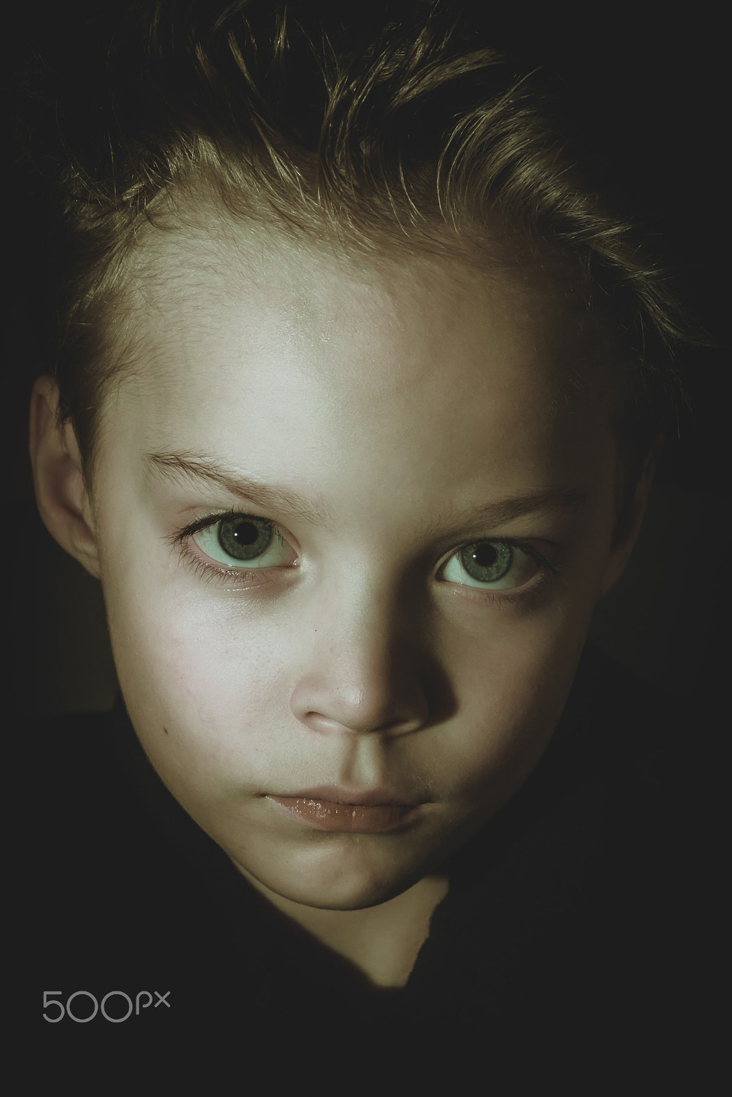 Sigma 24-70mm F2.8 EX DG Macro sample photo. Portrait of a boy photography