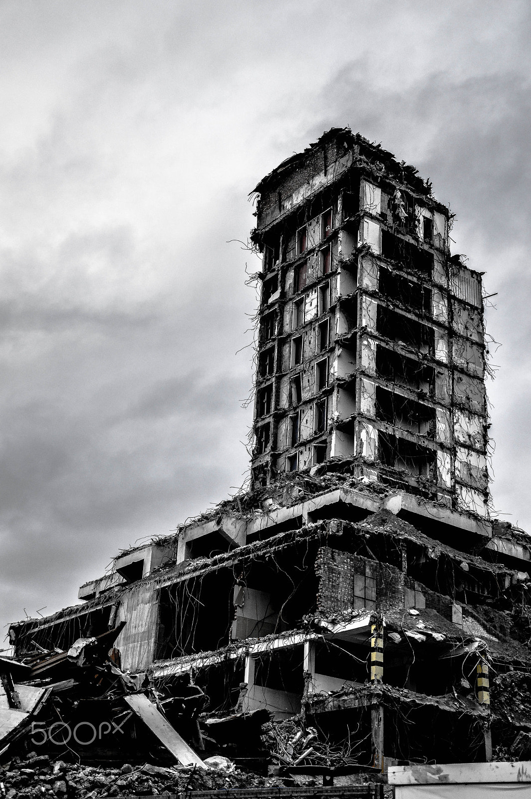 Nikon D3200 sample photo. Demolition time photography