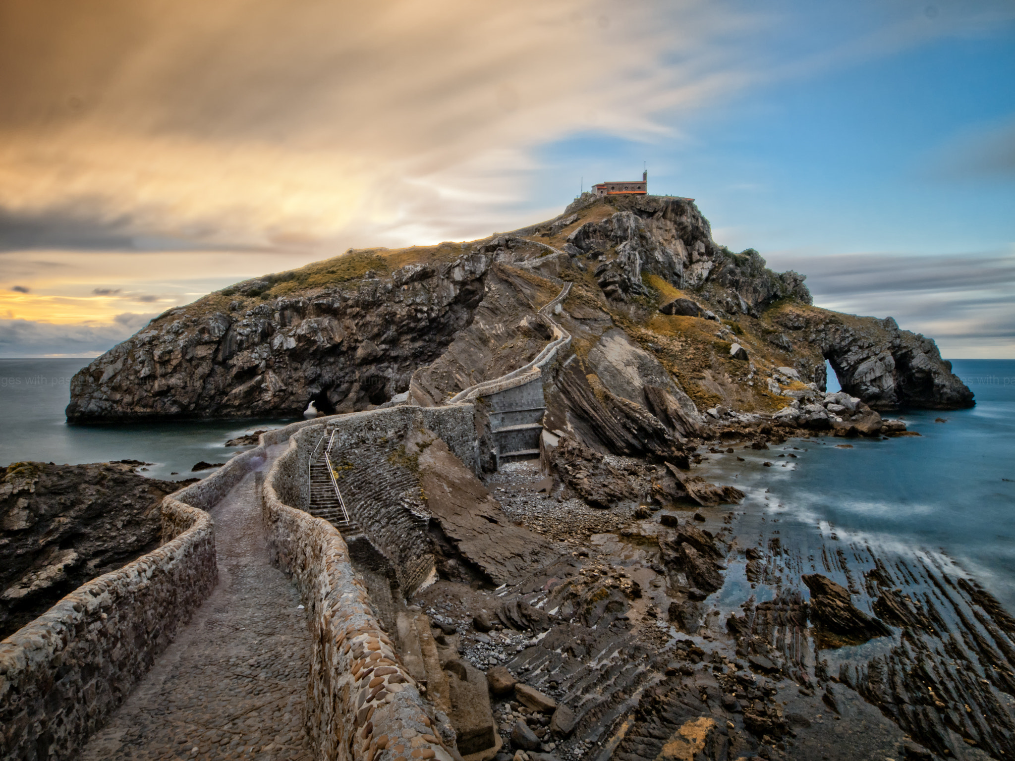 Olympus OM-D E-M1 + OLYMPUS M.9-18mm F4.0-5.6 sample photo. San juan de gaztelugatxe photography