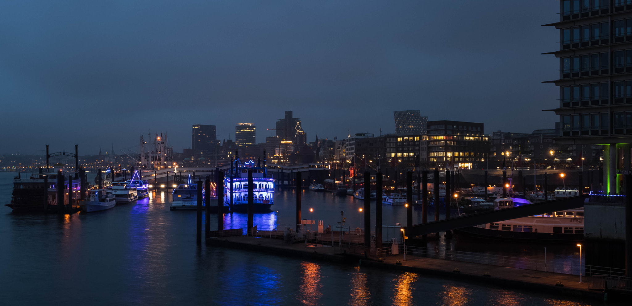 Canon EF-S 24mm F2.8 STM sample photo. Harbor #1 photography
