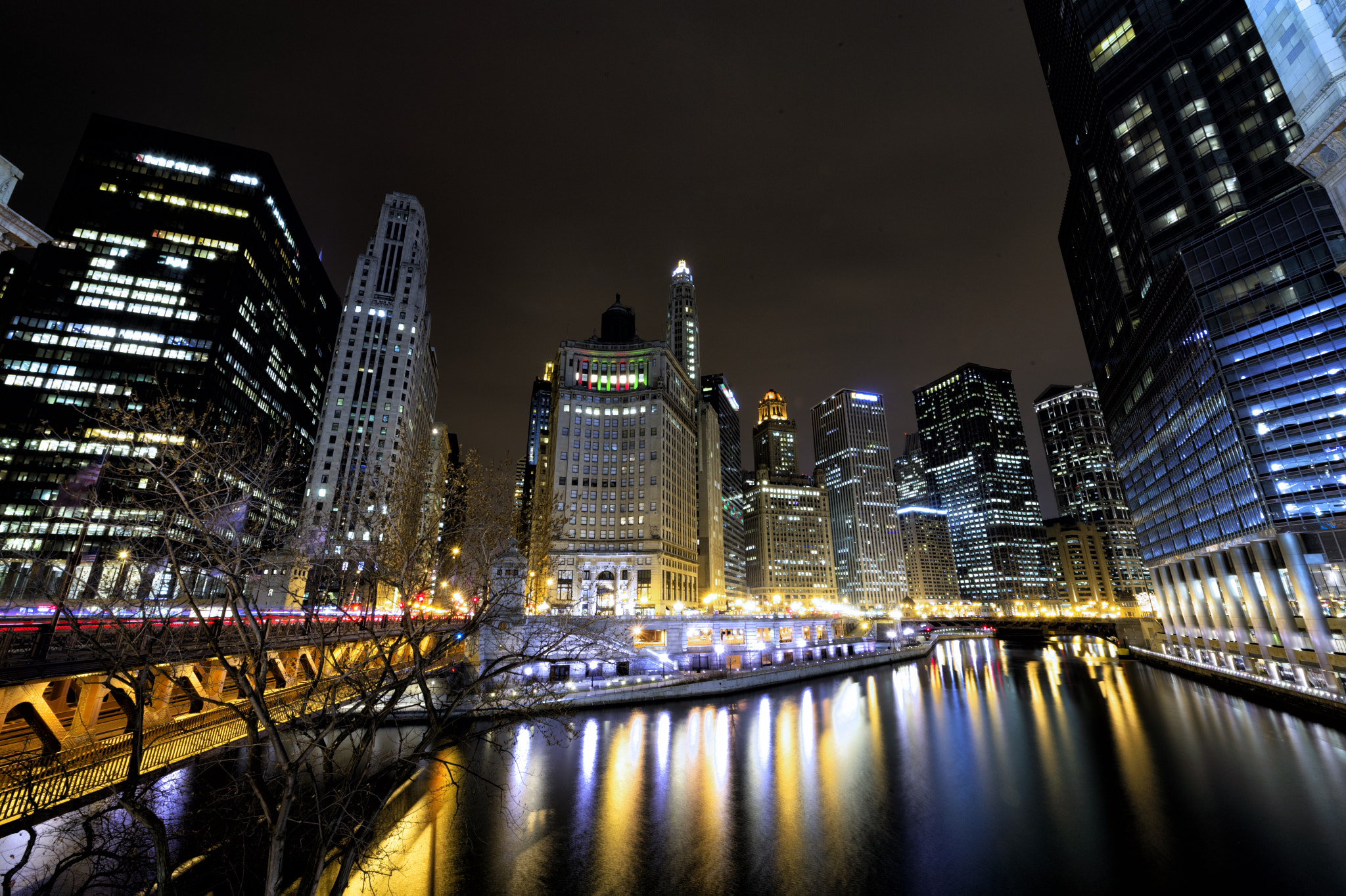 Nikon D4 sample photo. Chicago le photography