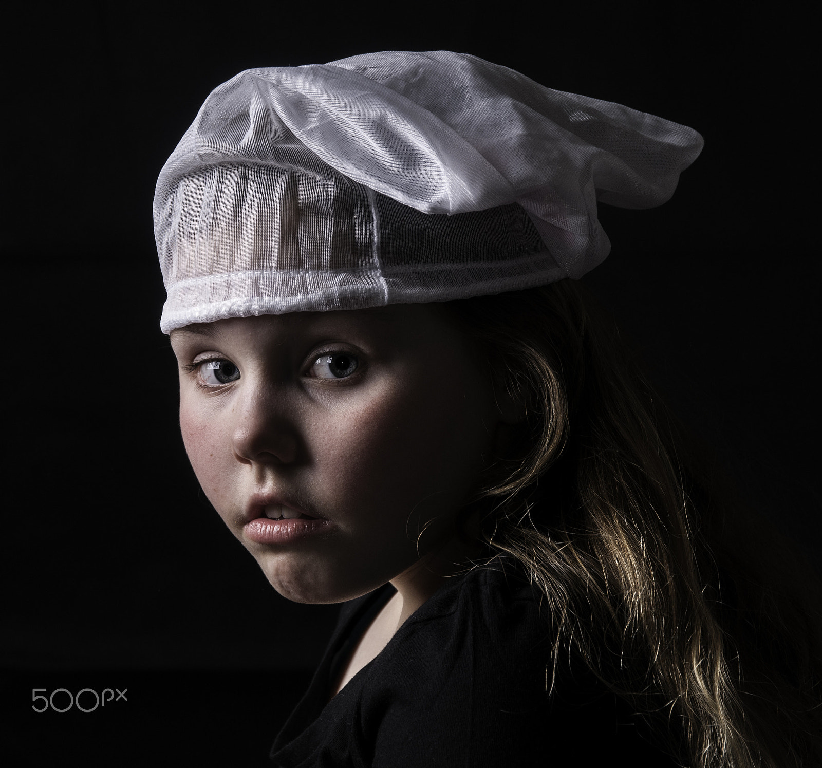 Sigma 17-70mm F2.8-4 DC Macro OS HSM | C sample photo. Wink to hendrik kerstens photography