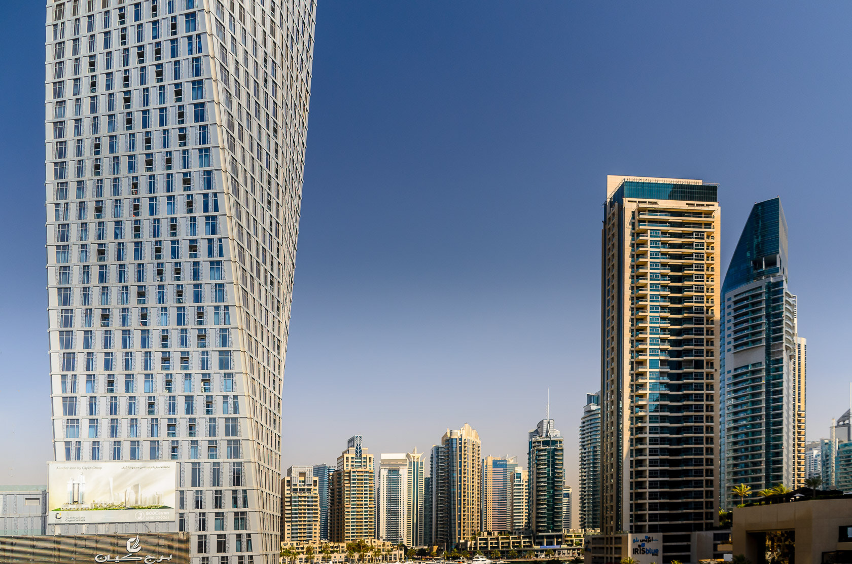 Nikon D7000 + Sigma 18-200mm F3.5-6.3 DC sample photo. Skyline dubai photography