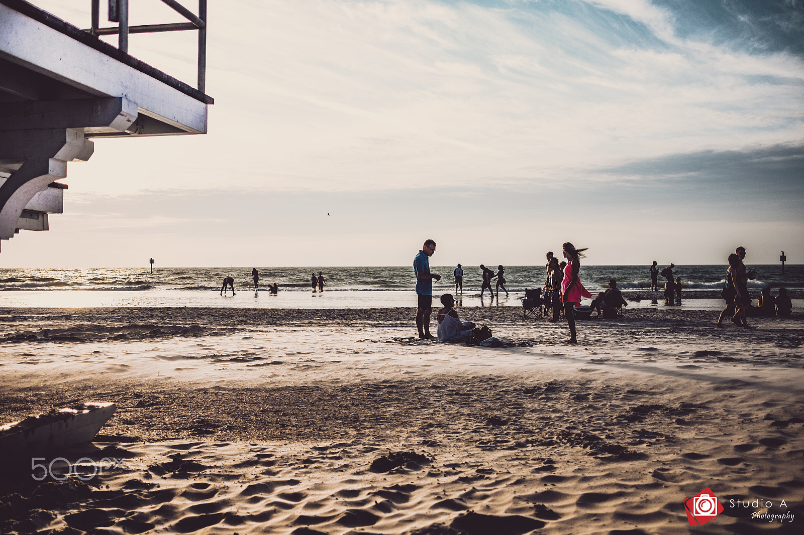 Fujifilm X-T1 + Fujifilm XF 23mm F2 R WR sample photo. The beach dress photography