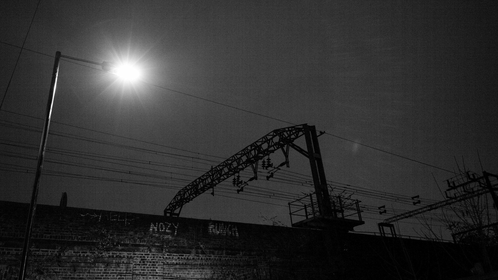 Leica Elmarit-M 28mm F2.8 ASPH sample photo. London limehouse at night photography