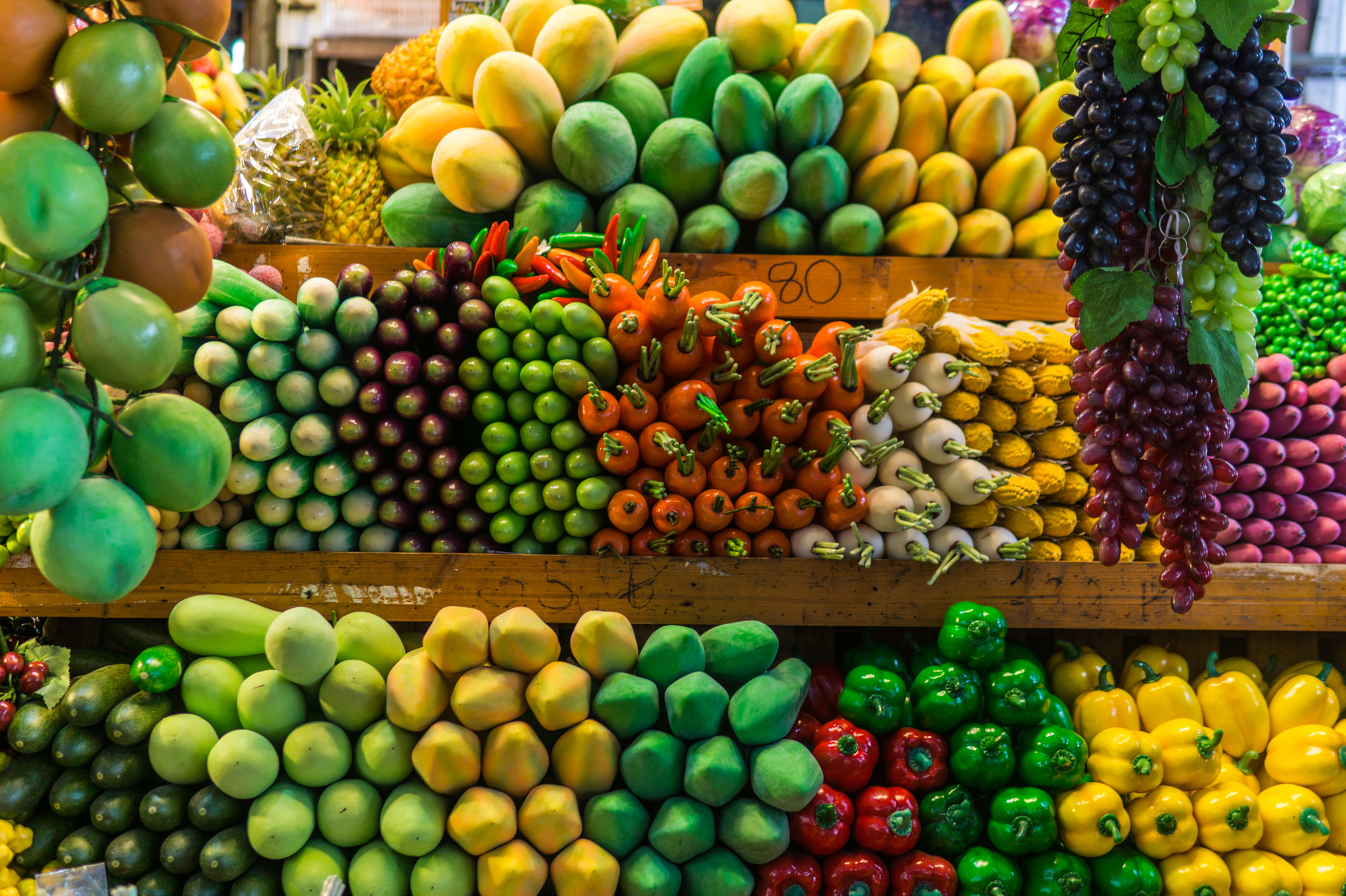 Sony a6000 + Sigma 30mm F1.4 DC DN | C sample photo. Colourful market photography