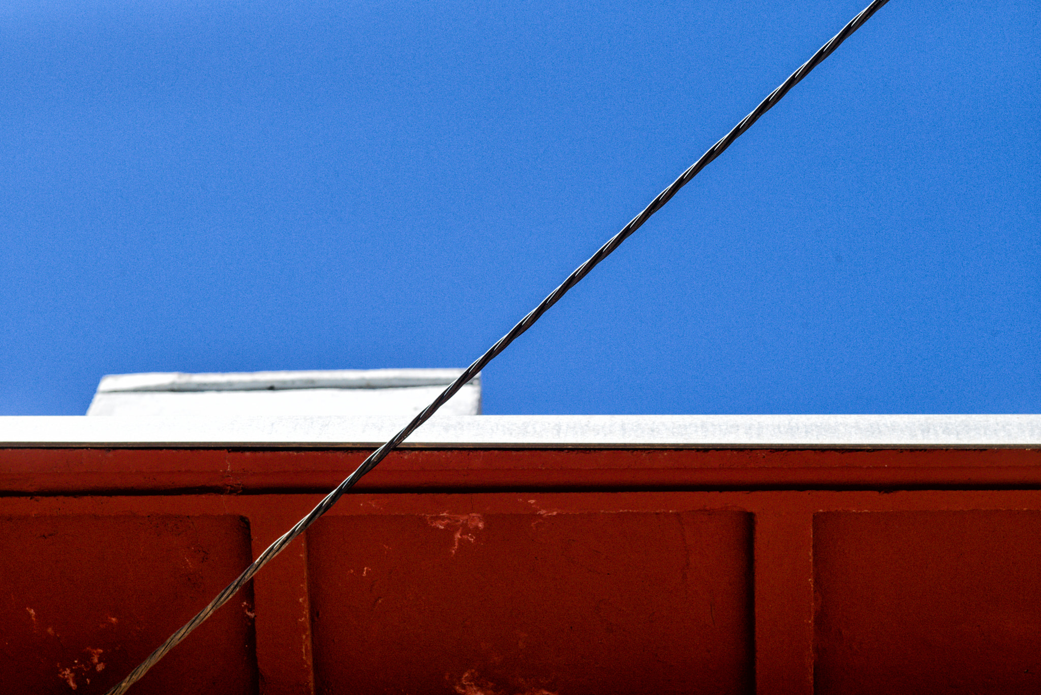 Leica APO-Summicron-M 90mm F2 ASPH sample photo. Blue, white & red photography